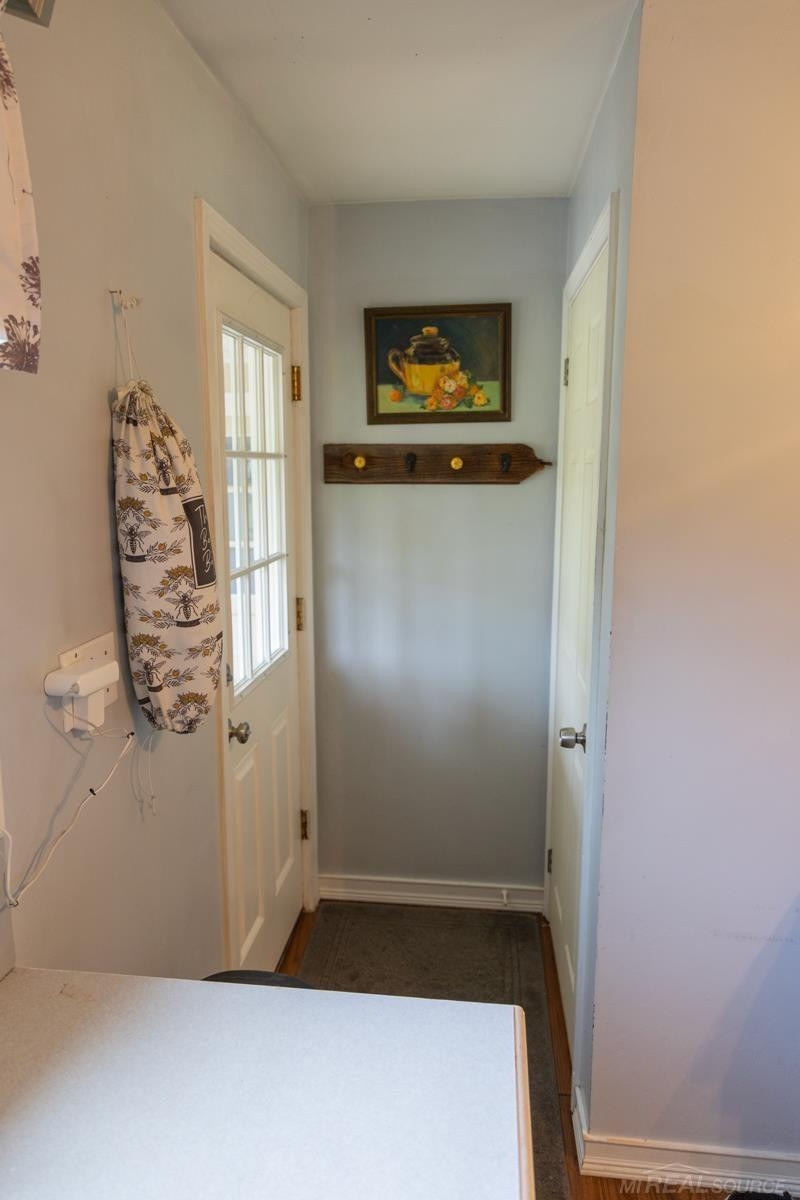 8440 Bridge Lake Road, Clarkston, MI 48348 — Photo 34