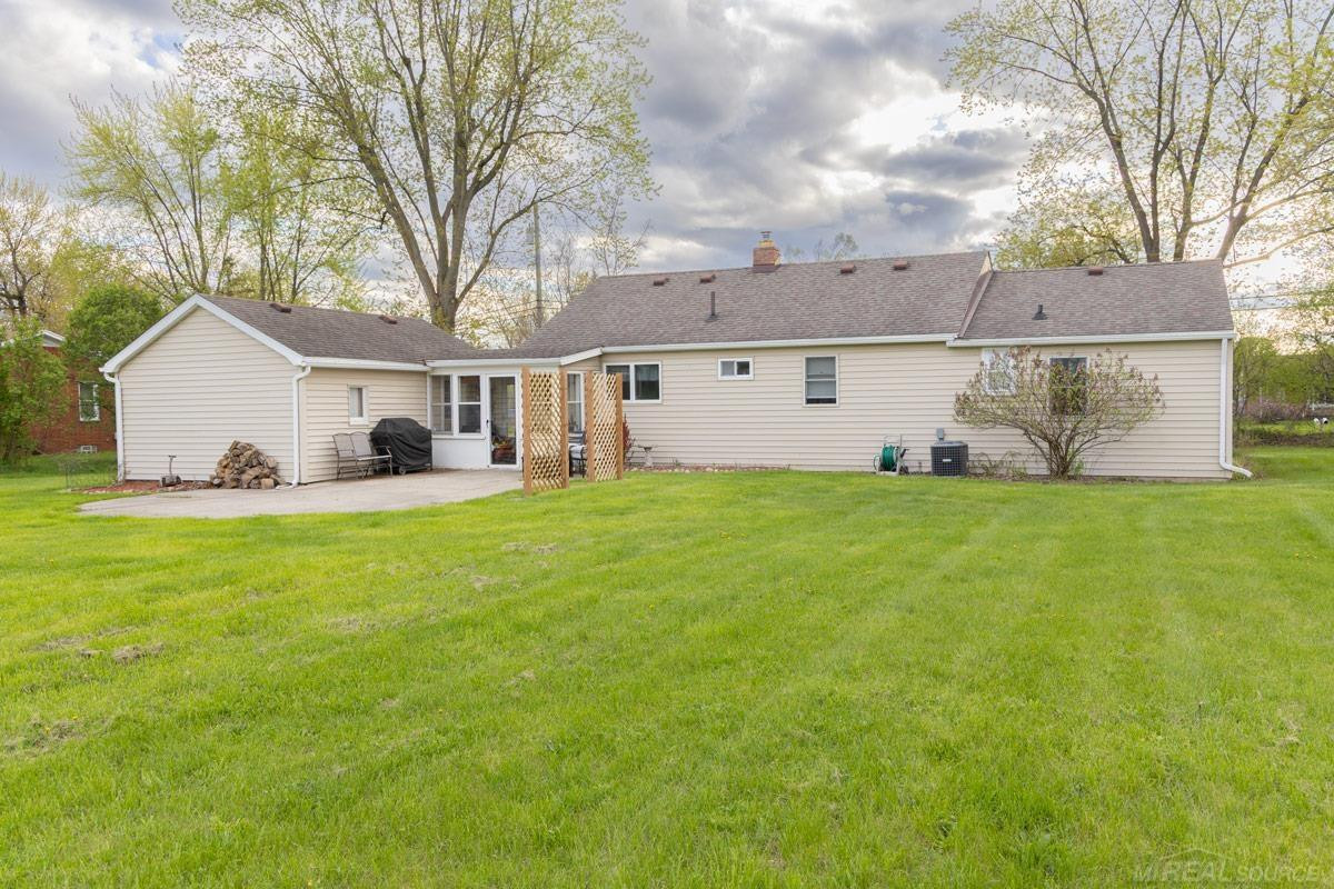 8440 Bridge Lake Road, Clarkston, MI 48348 — Photo 38