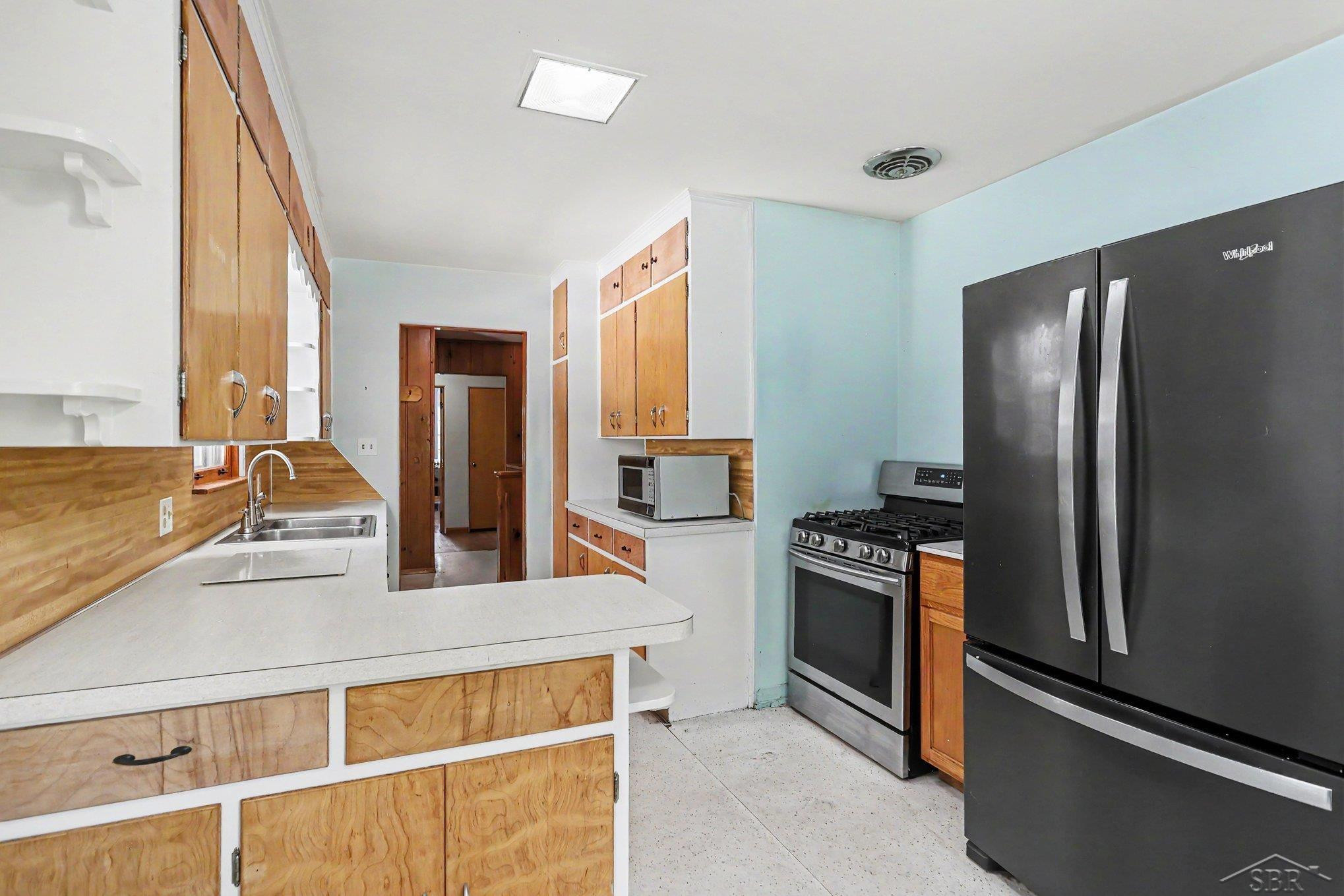 4270 Shattuck Road, Saginaw, MI 48603 — Photo 11