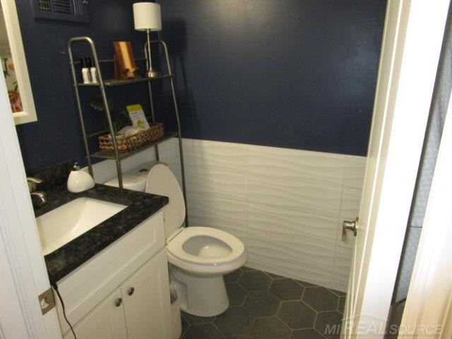 50666 JEFFERSON Street, D-6, New Baltimore, MI 48047 — Photo 24