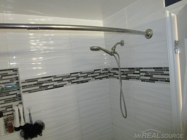50666 JEFFERSON Street, D-6, New Baltimore, MI 48047 — Photo 25