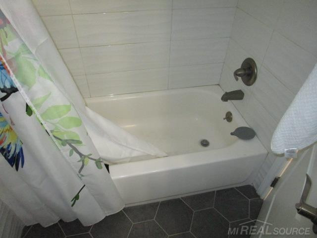 50666 JEFFERSON Street, D-6, New Baltimore, MI 48047 — Photo 27