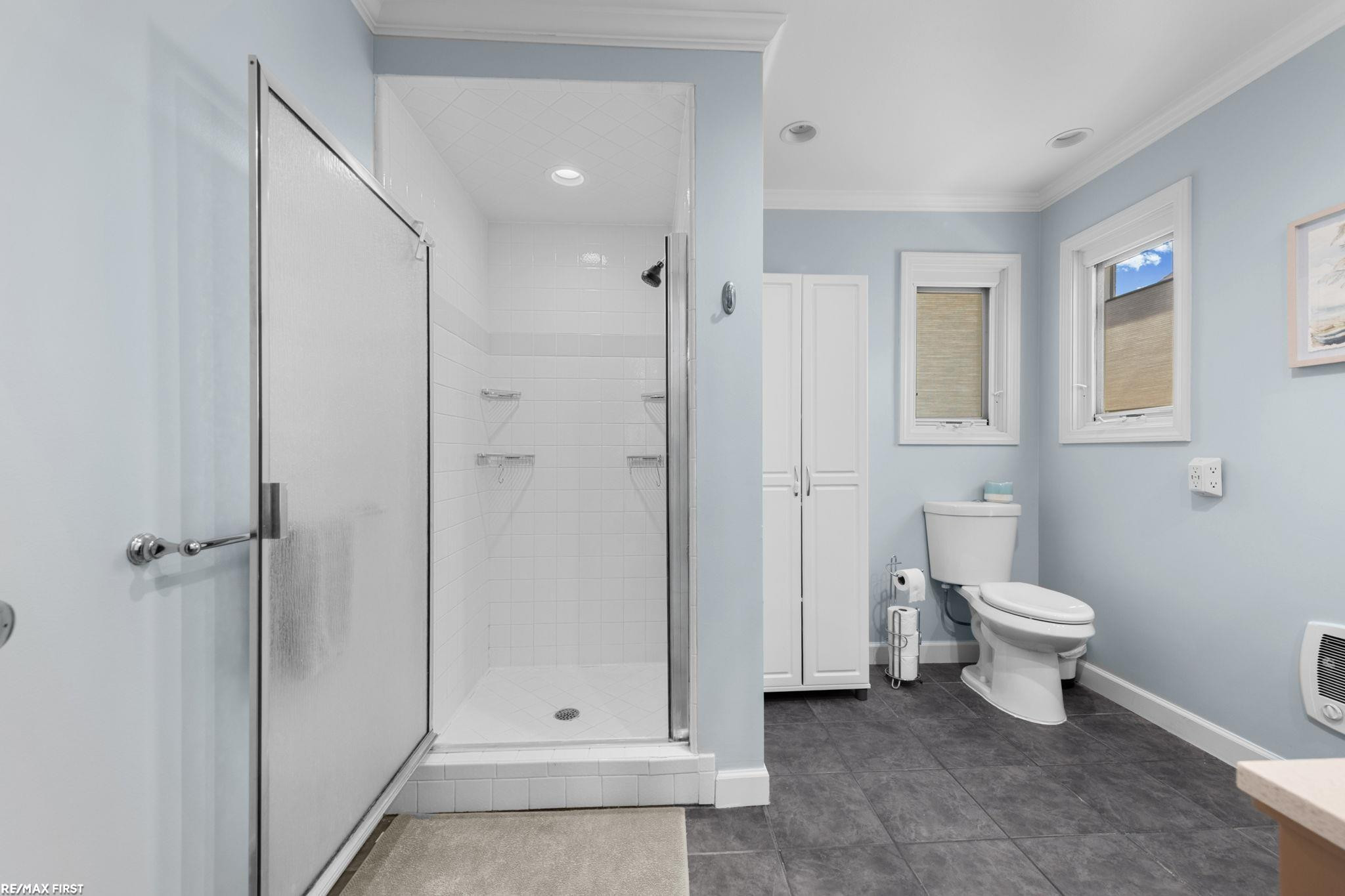 44325 Meadowlake Drive, Sterling Heights, MI 48313 — Photo 19