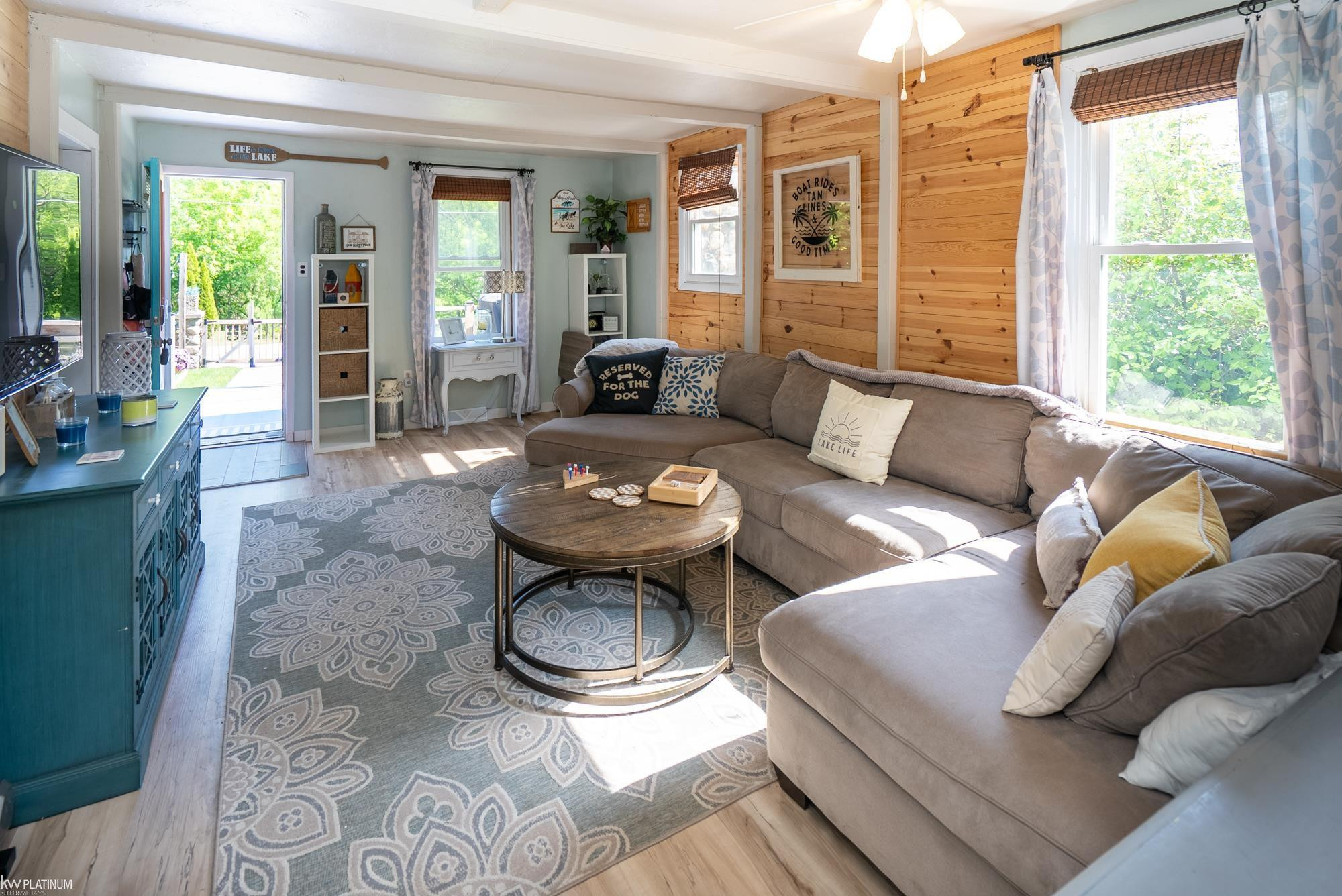7468 HURON BAY Boulevard, MI 48450 — Photo 4