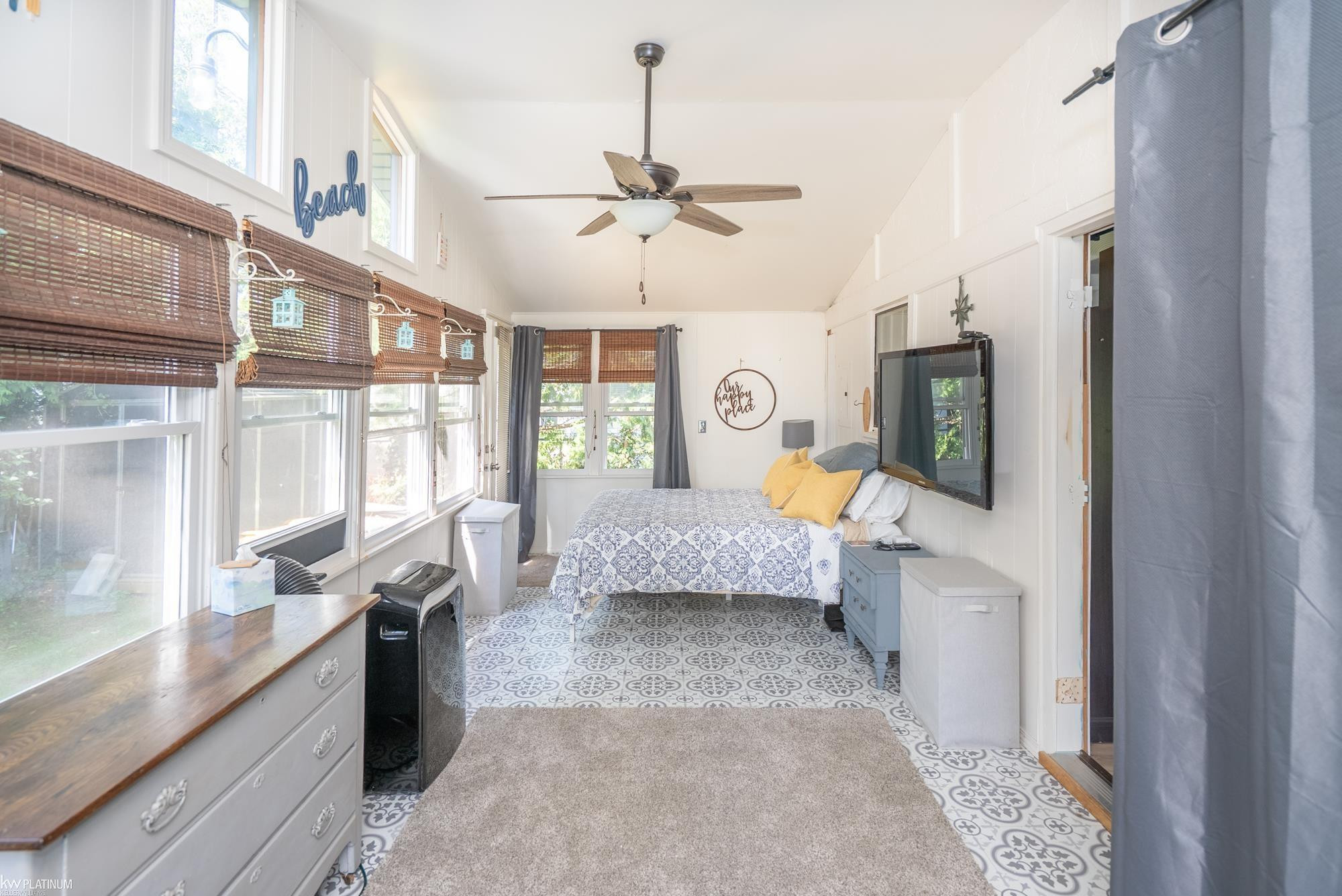 7468 HURON BAY Boulevard, MI 48450 — Photo 10