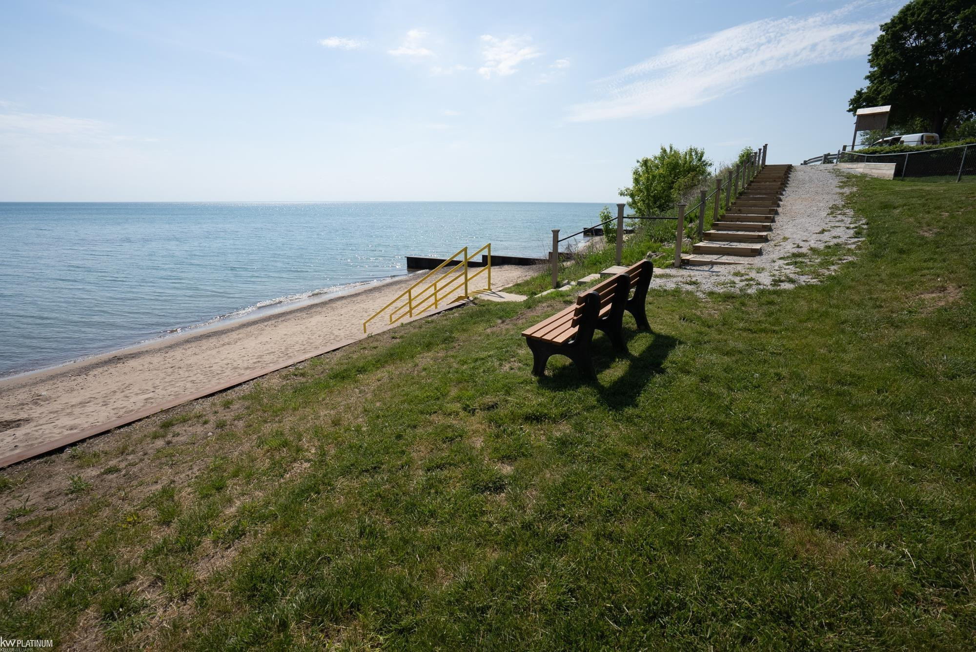7468 HURON BAY Boulevard, MI 48450 — Photo 36
