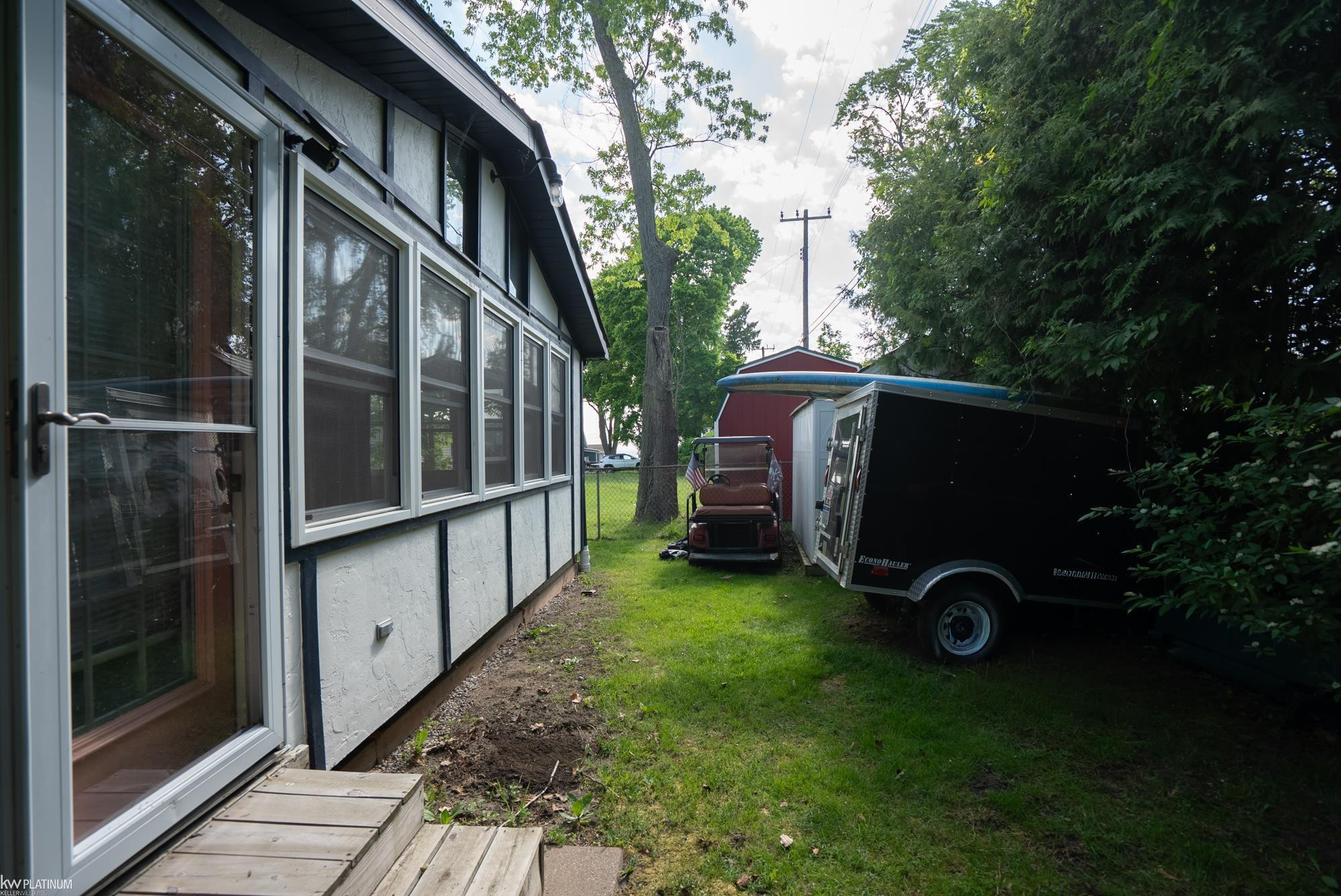 7468 HURON BAY Boulevard, MI 48450 — Photo 43