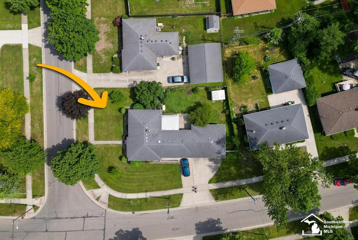 419 Richards Drive, Monroe, MI 48162 — Photo 8