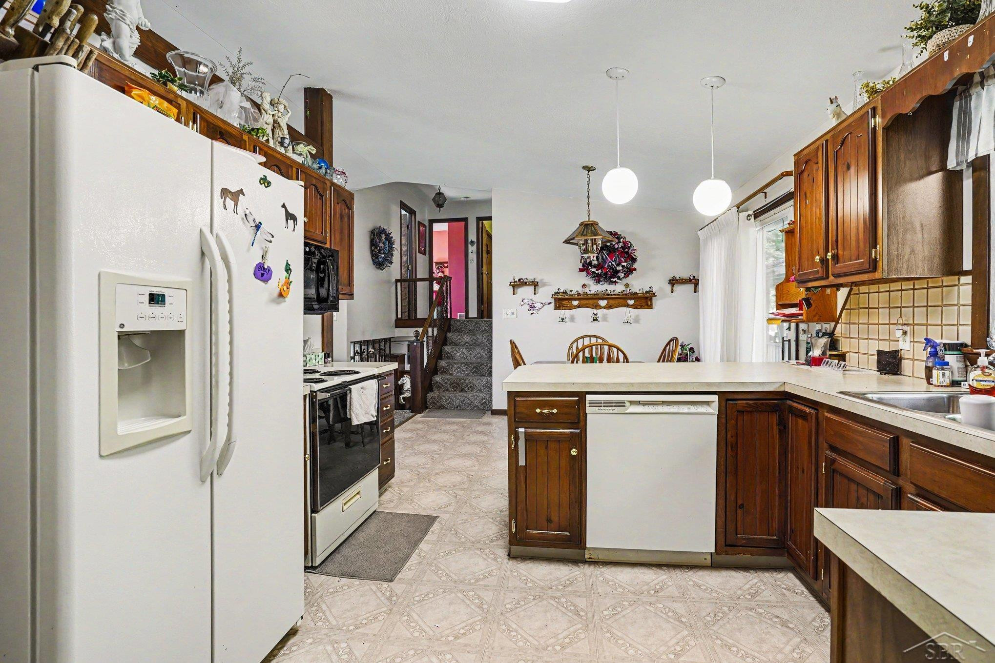 177 N Cotter Road, Essexville, MI 48732 — Photo 17
