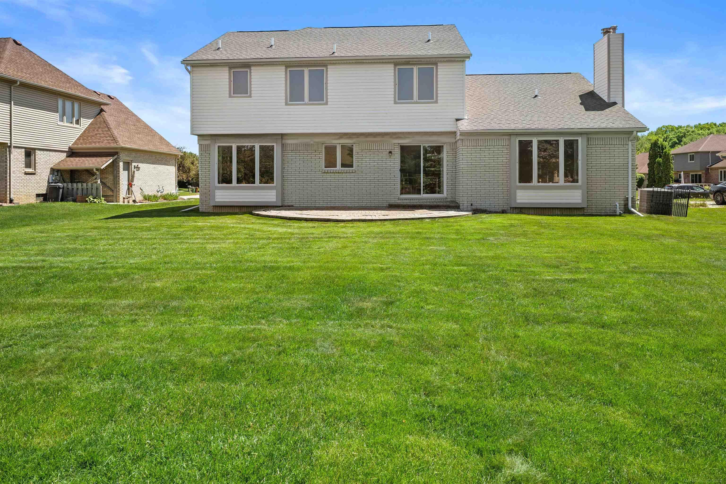 46325 Glen Eagle Drive, Utica, MI 48315 — Photo 35