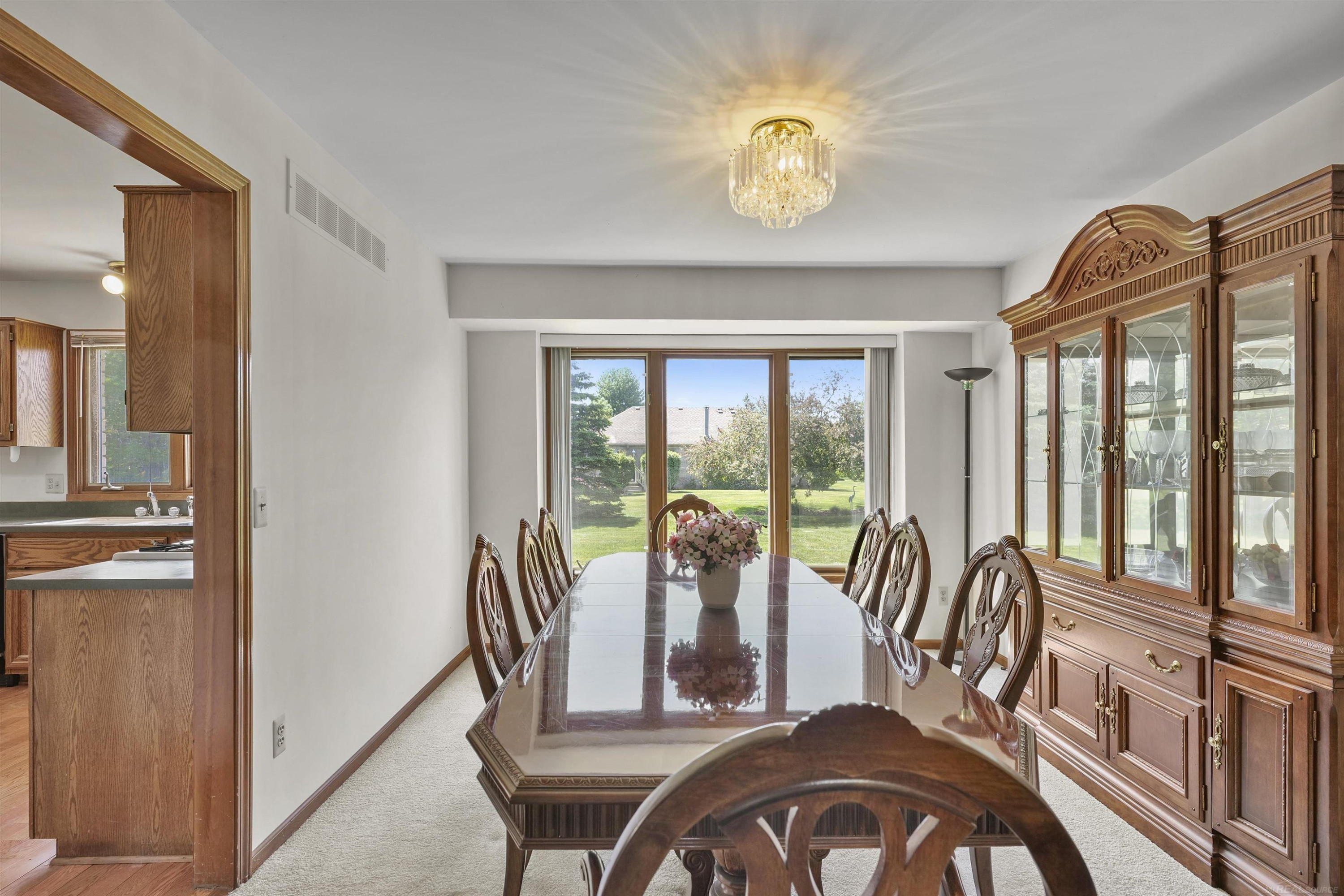 46325 Glen Eagle Drive, Utica, MI 48315 — Photo 36