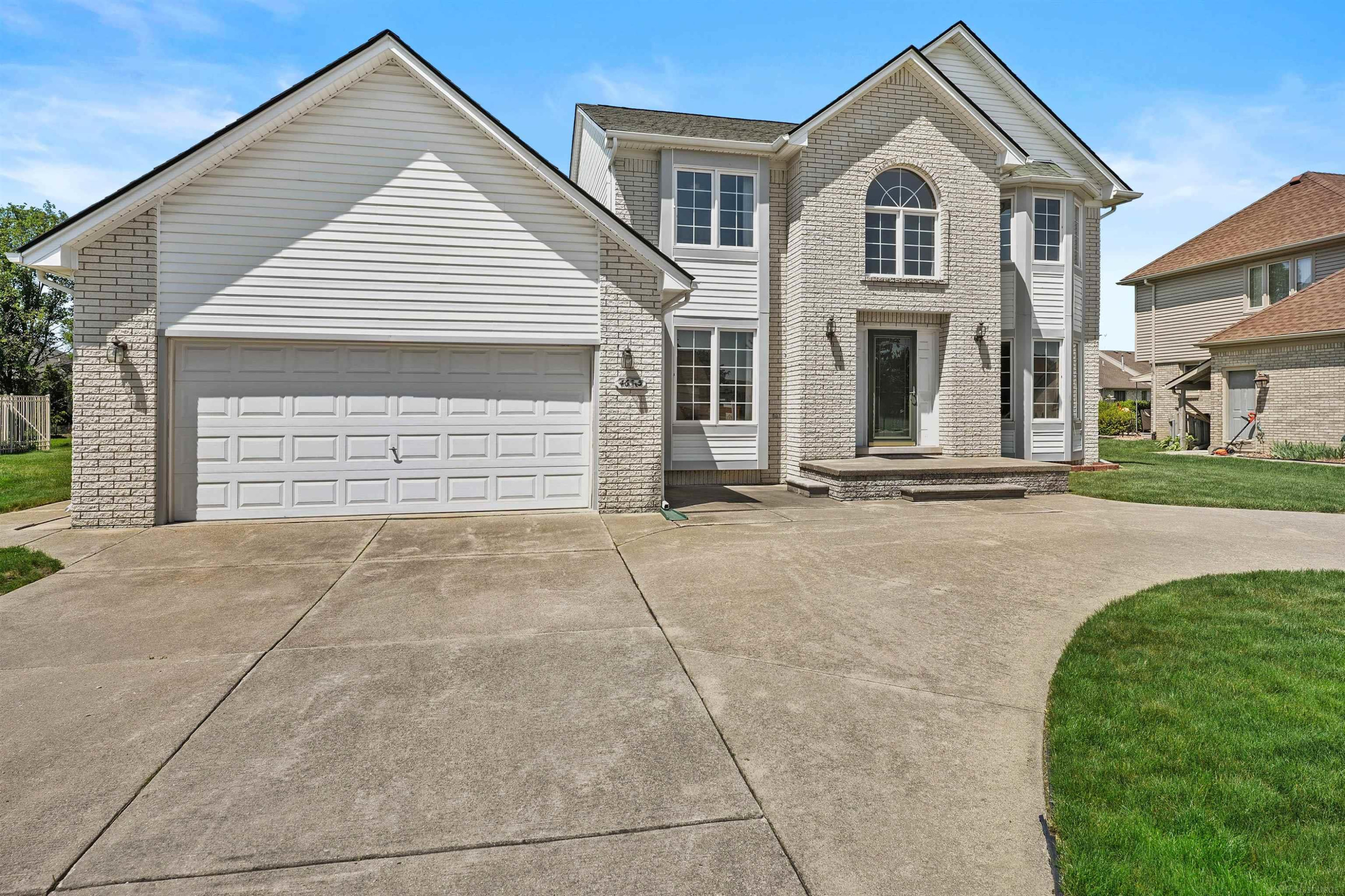 46325 Glen Eagle Drive, Utica, MI 48315 — Photo 37