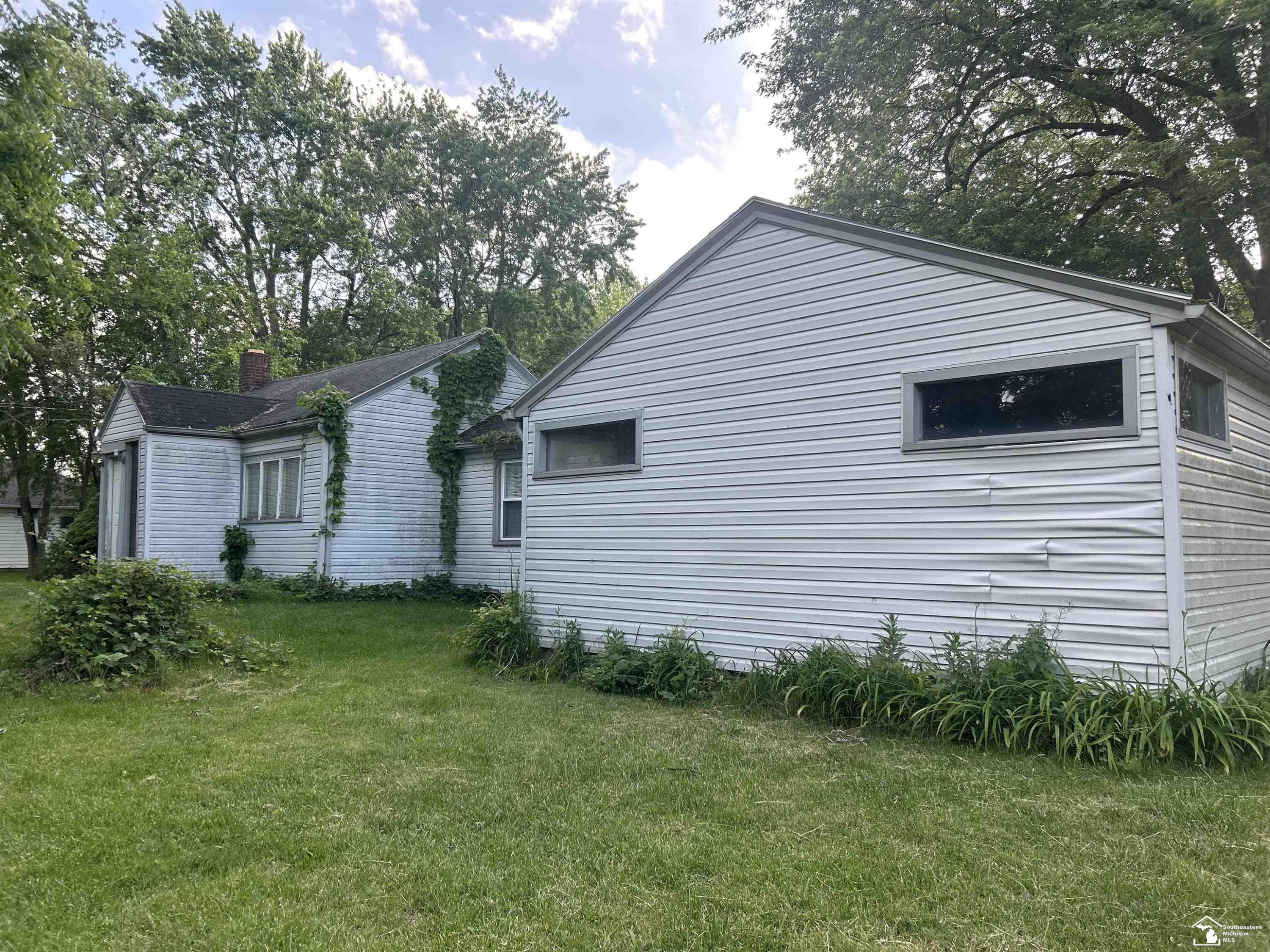 7467 S Telegraph Road, Temperance, MI 48182 — Photo 3