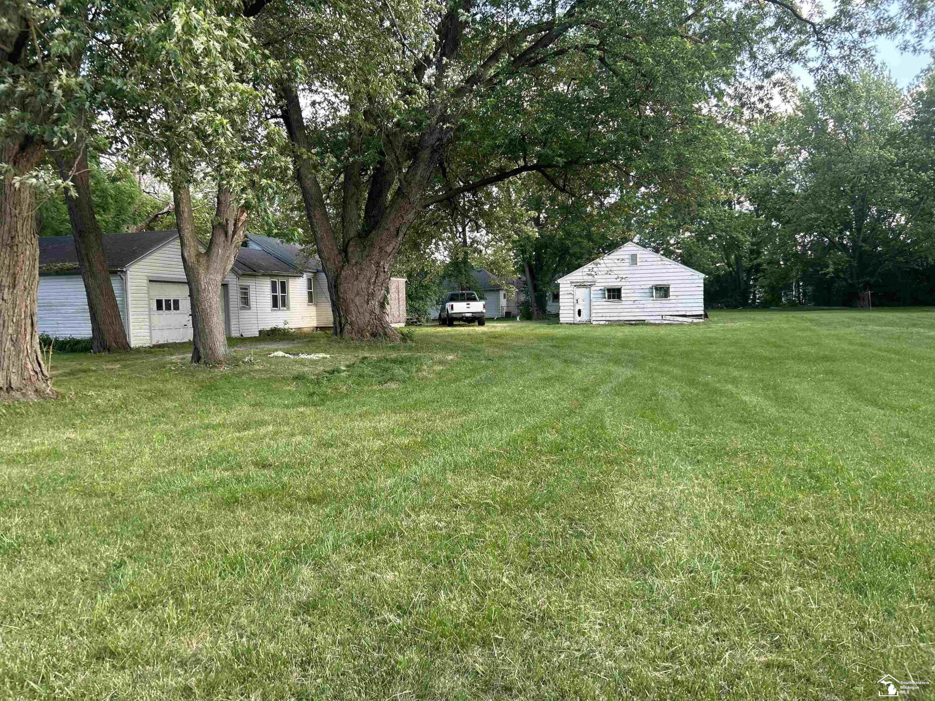 7467 S Telegraph Road, Temperance, MI 48182 — Photo 5