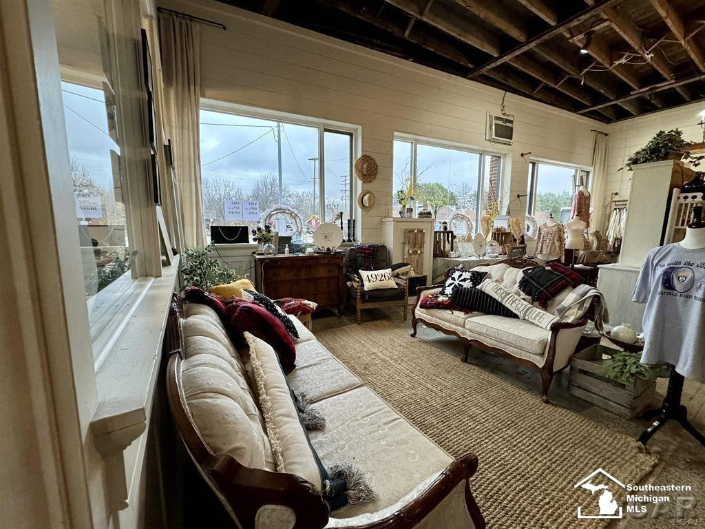 101 S Lane Street, Blissfield, MI 49228 — Photo 2
