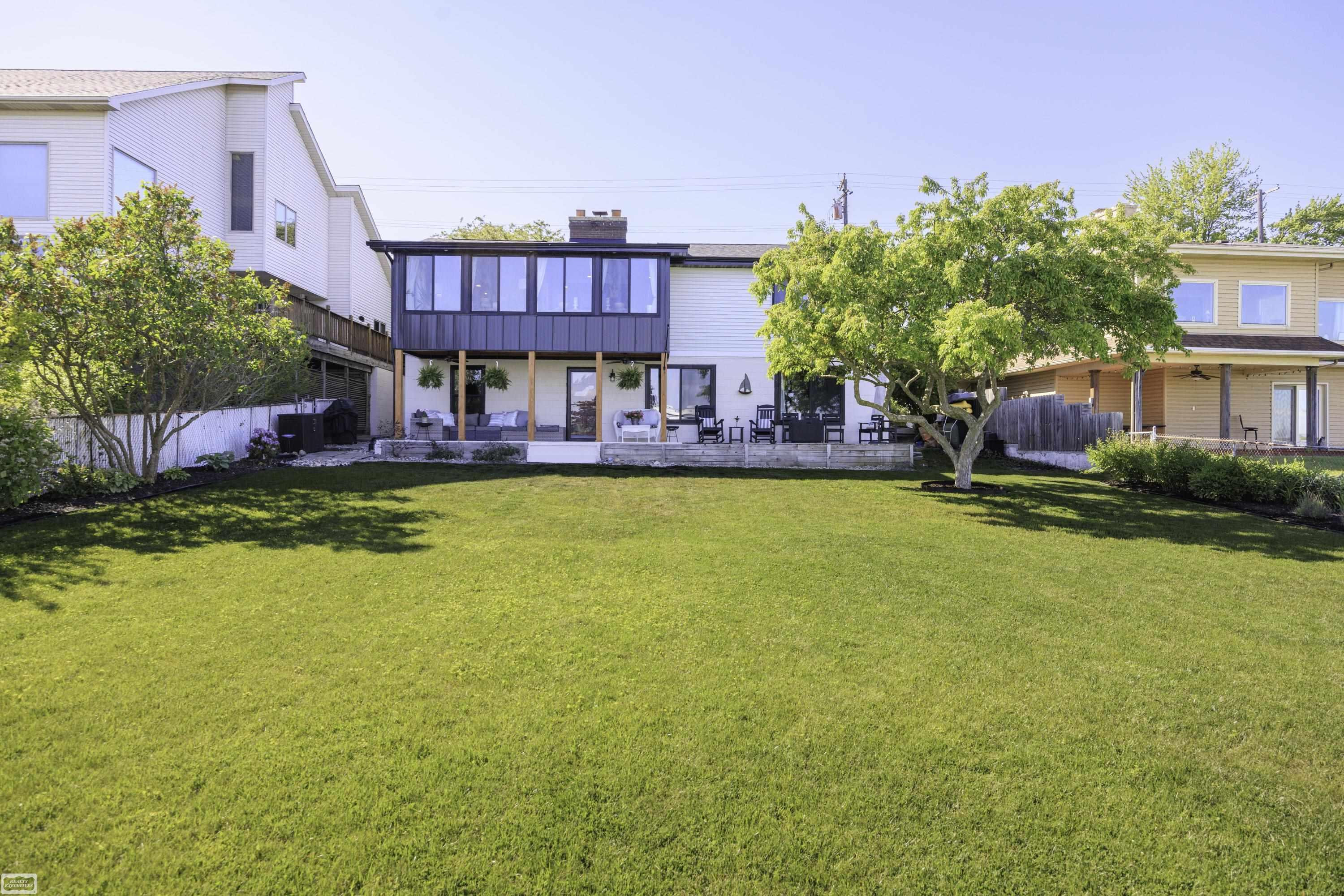 2970 Military Street, Port Huron, MI 48060 — Photo 38