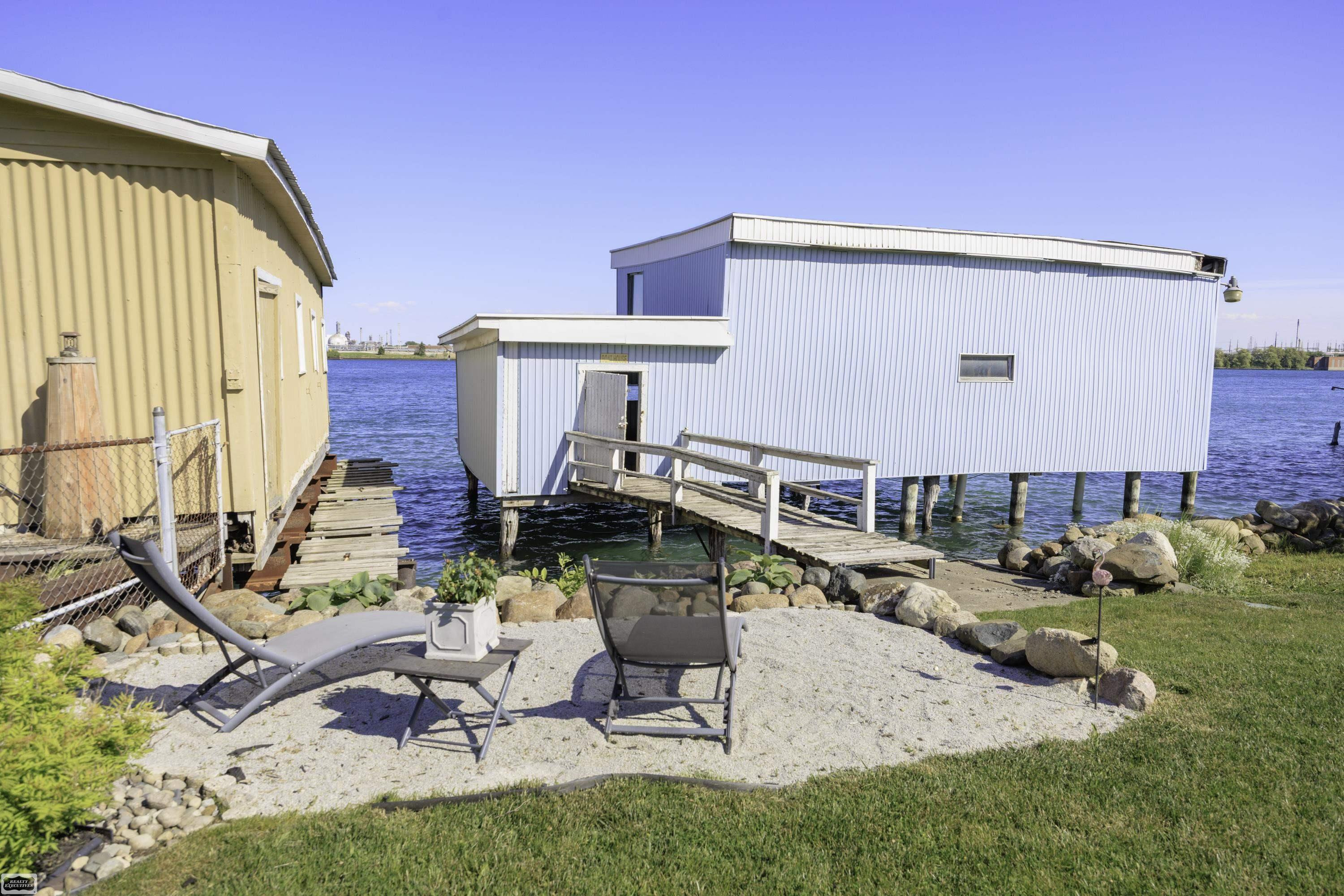 2970 Military Street, Port Huron, MI 48060 — Photo 39