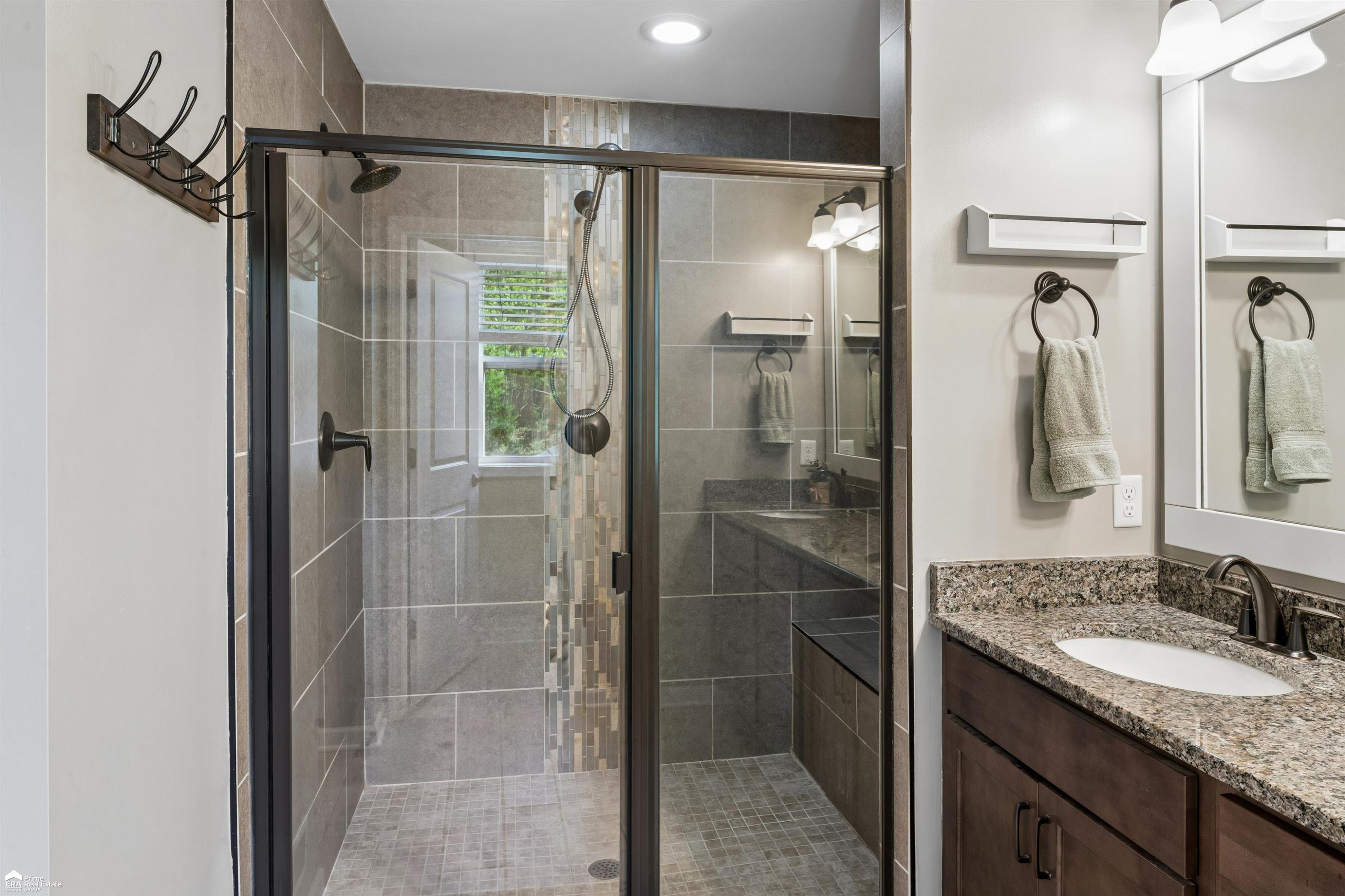 9252 Hidden Oaks Drive, Grand Blanc, MI 48439 — Photo 17