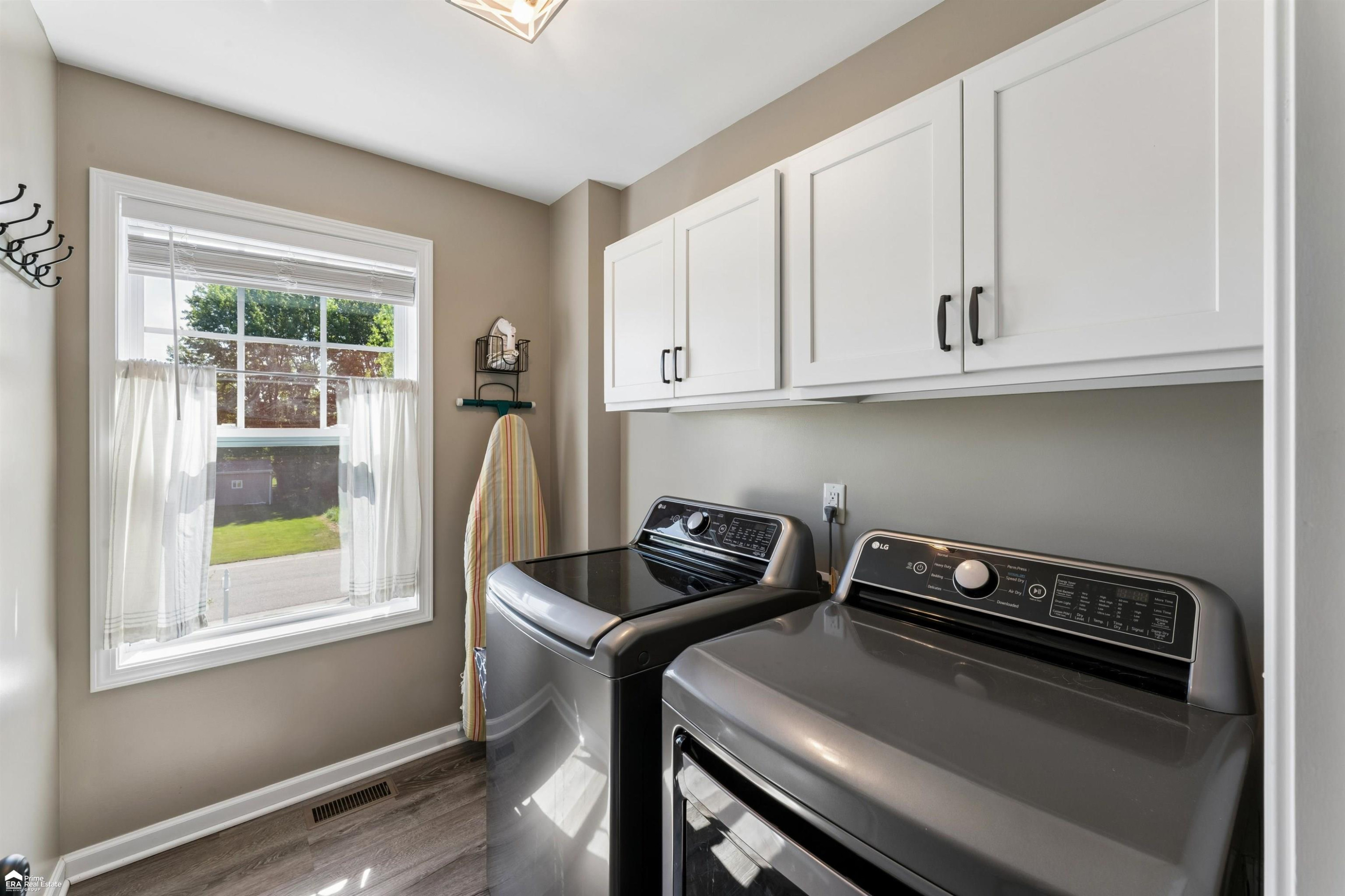 9252 Hidden Oaks Drive, Grand Blanc, MI 48439 — Photo 23