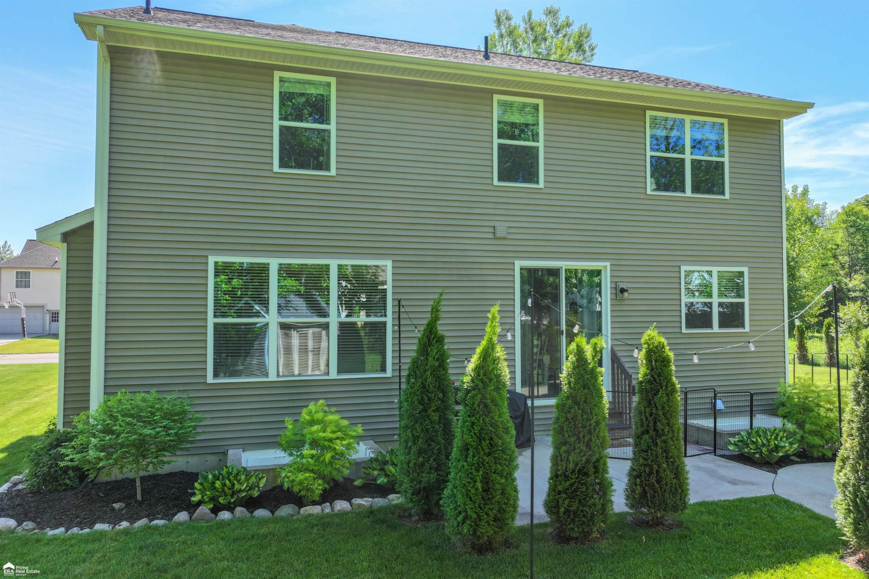 9252 Hidden Oaks Drive, Grand Blanc, MI 48439 — Photo 32