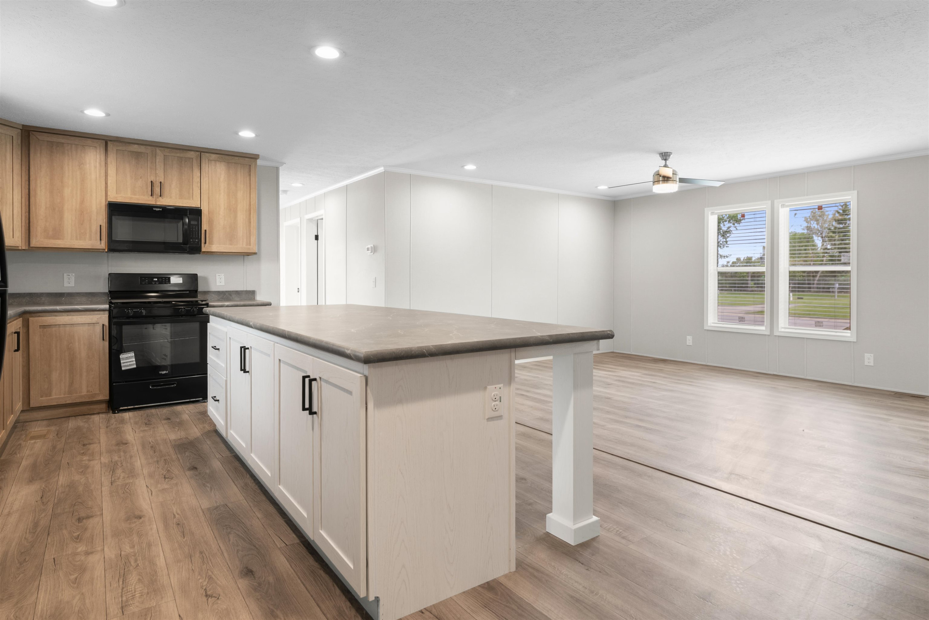 4087 Sunset Maple Drive, MI 48416 — Photo 7