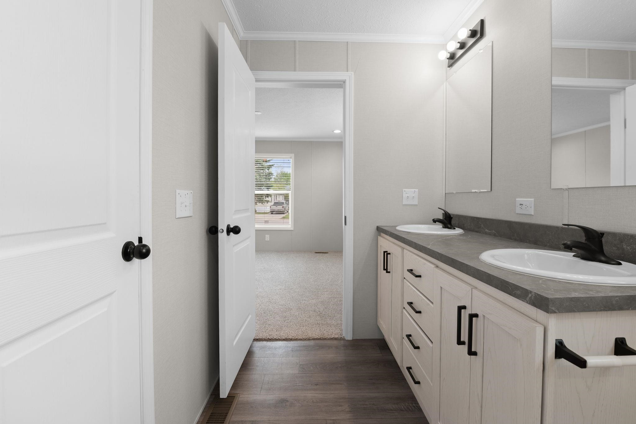 4087 Sunset Maple Drive, MI 48416 — Photo 18