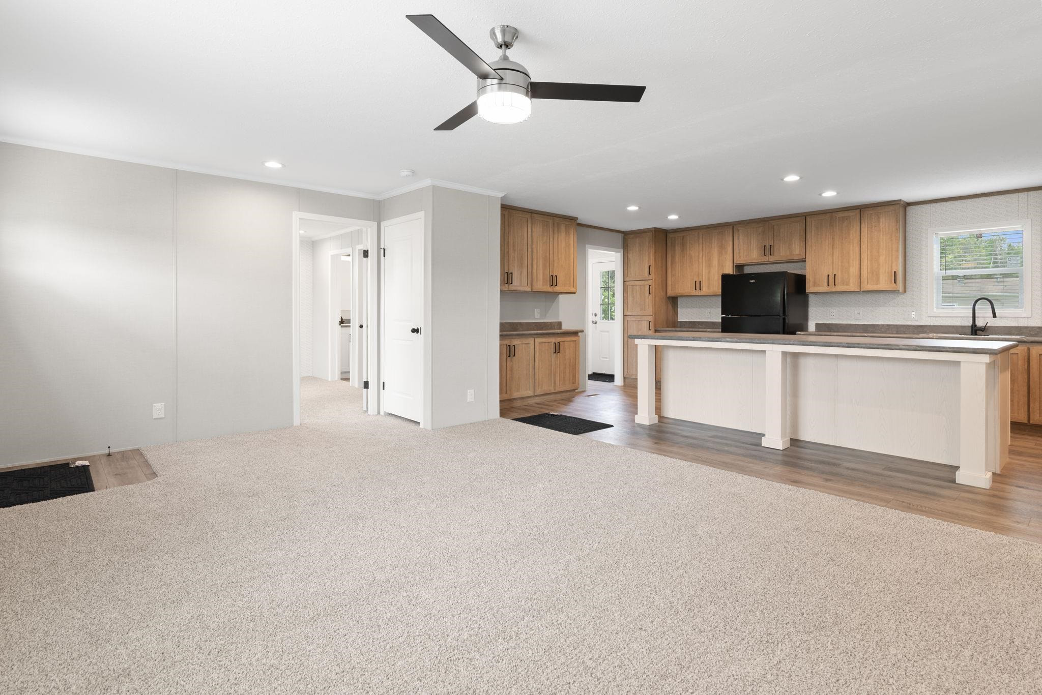 7198 W Mapleview Circle, MI 48416 — Photo 7