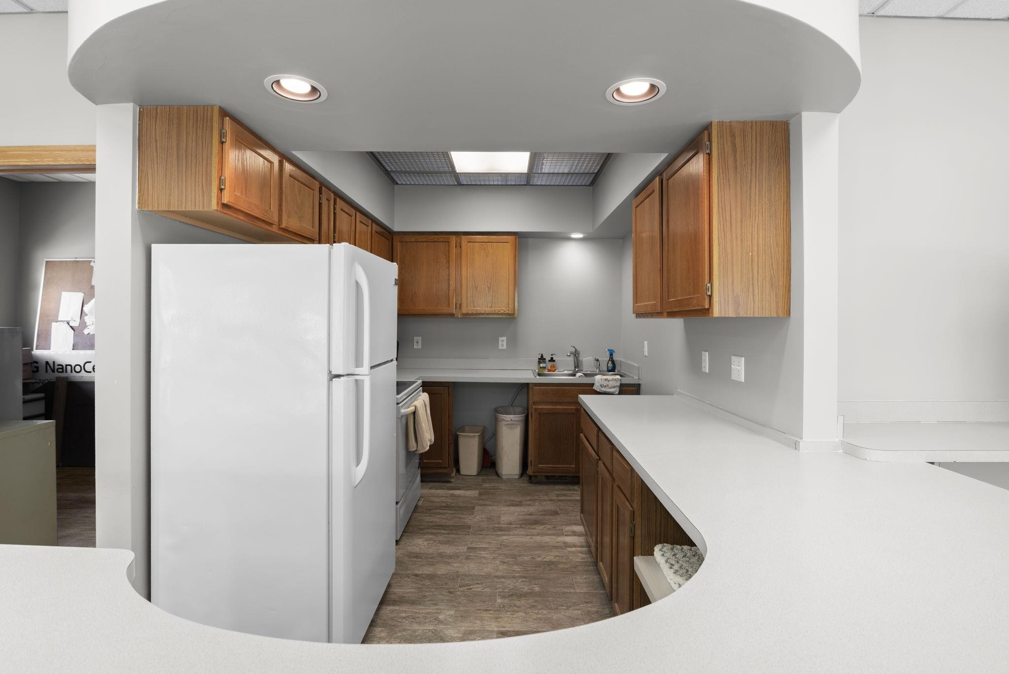 7197 Mapleview Circle, MI 48416 — Photo 36