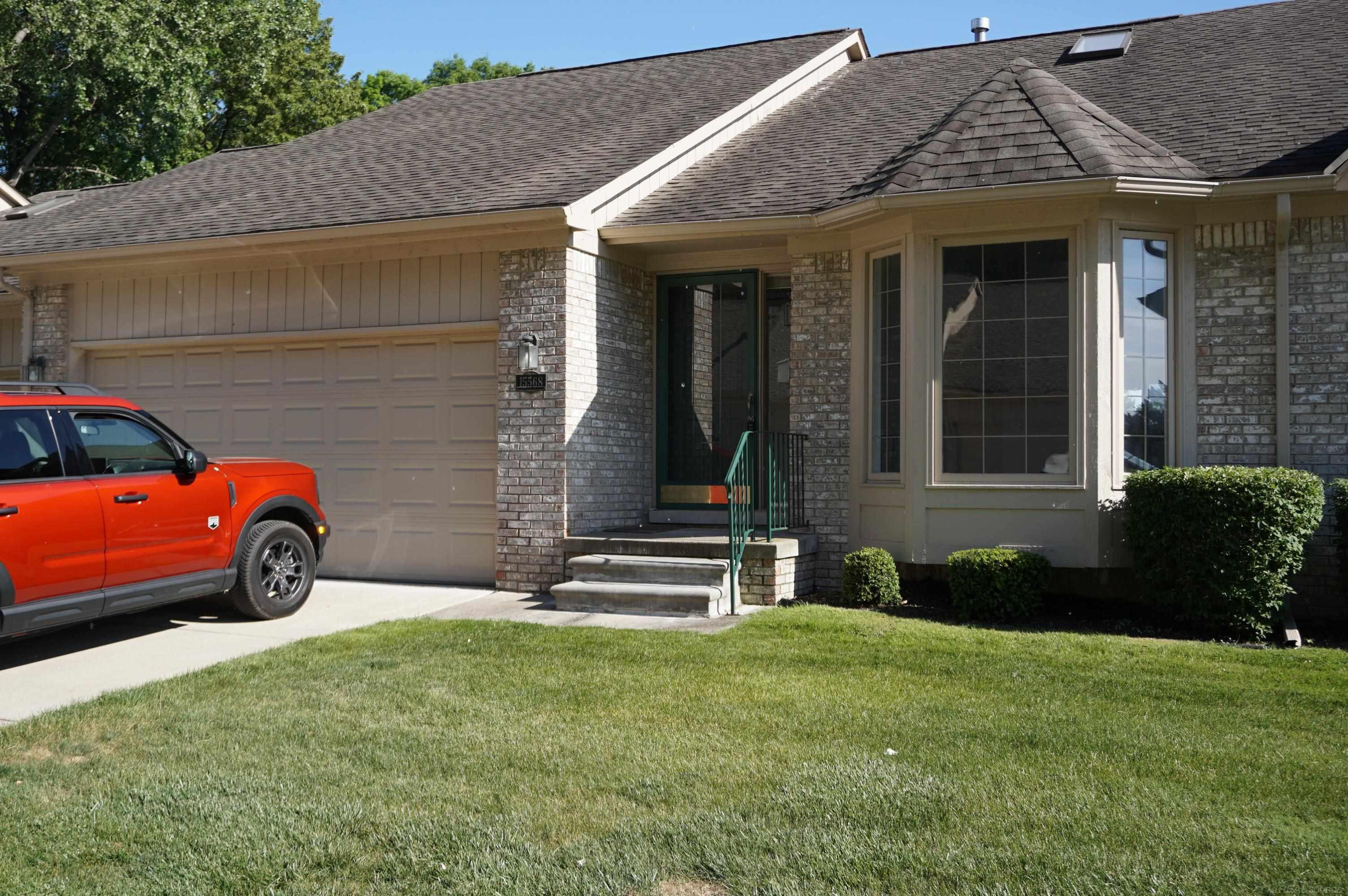 15568 Austin Court, Fraser, MI 48035