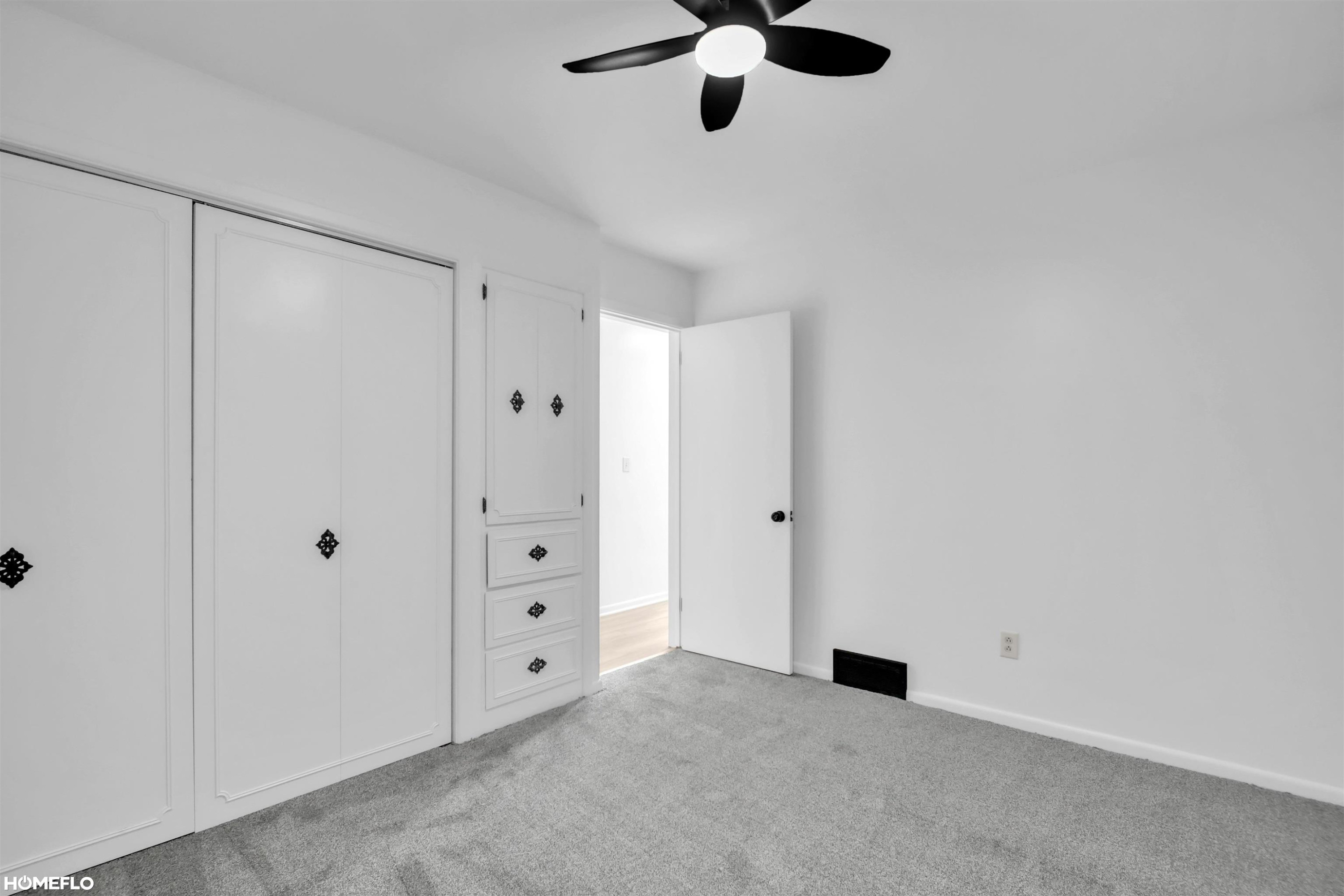 5568 Mary Court, Saginaw, MI 48603 — Photo 32