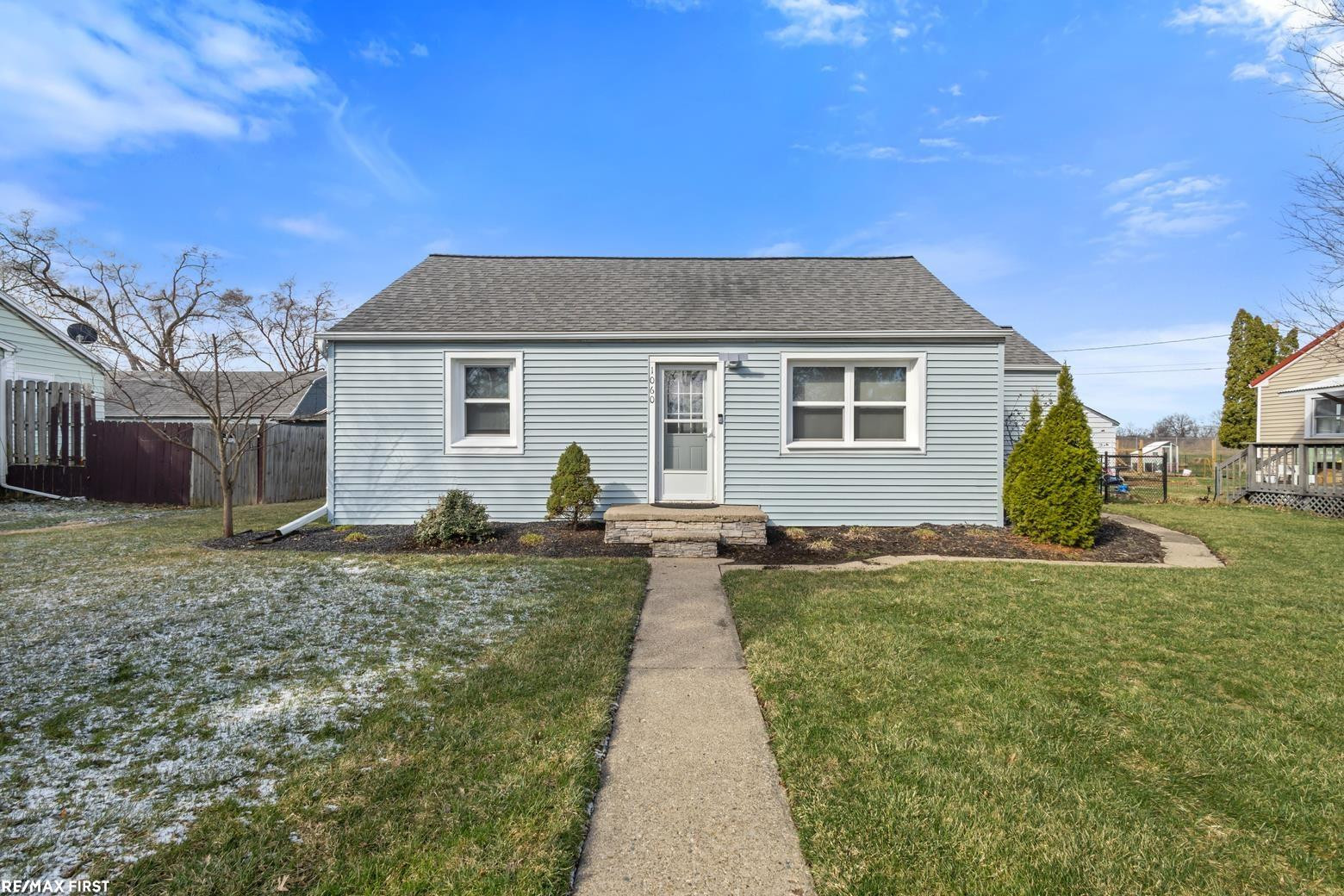 1060 S Kalamazoo Avenue, Marshall, MI 49068 — Photo 4