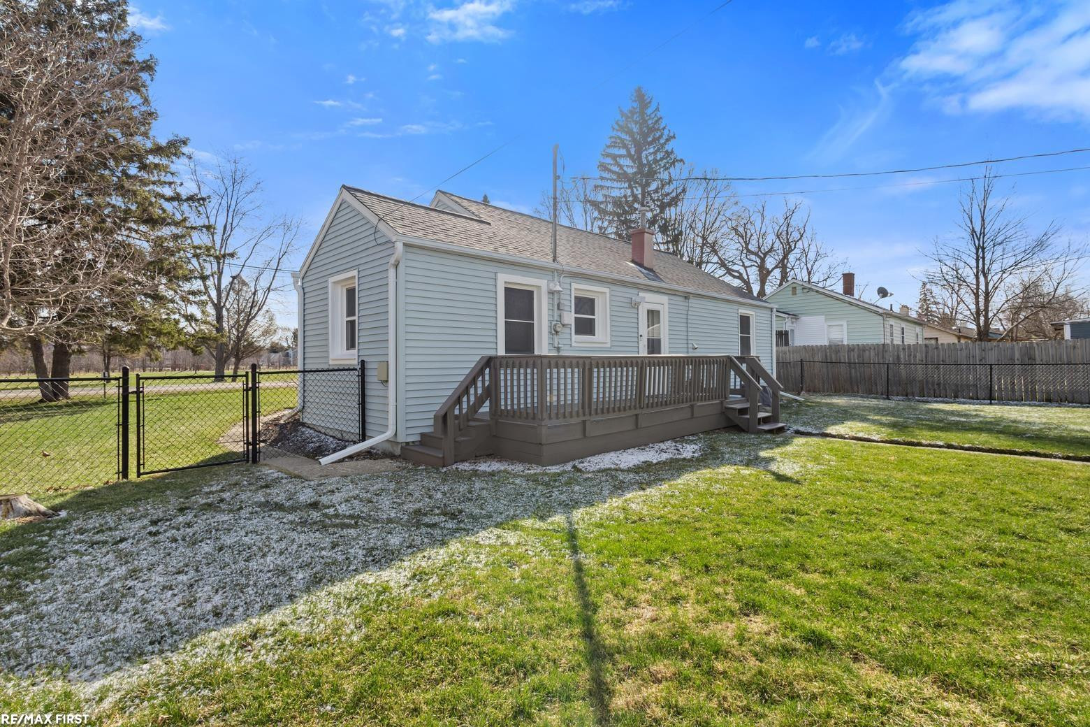 1060 S Kalamazoo Avenue, Marshall, MI 49068 — Photo 28