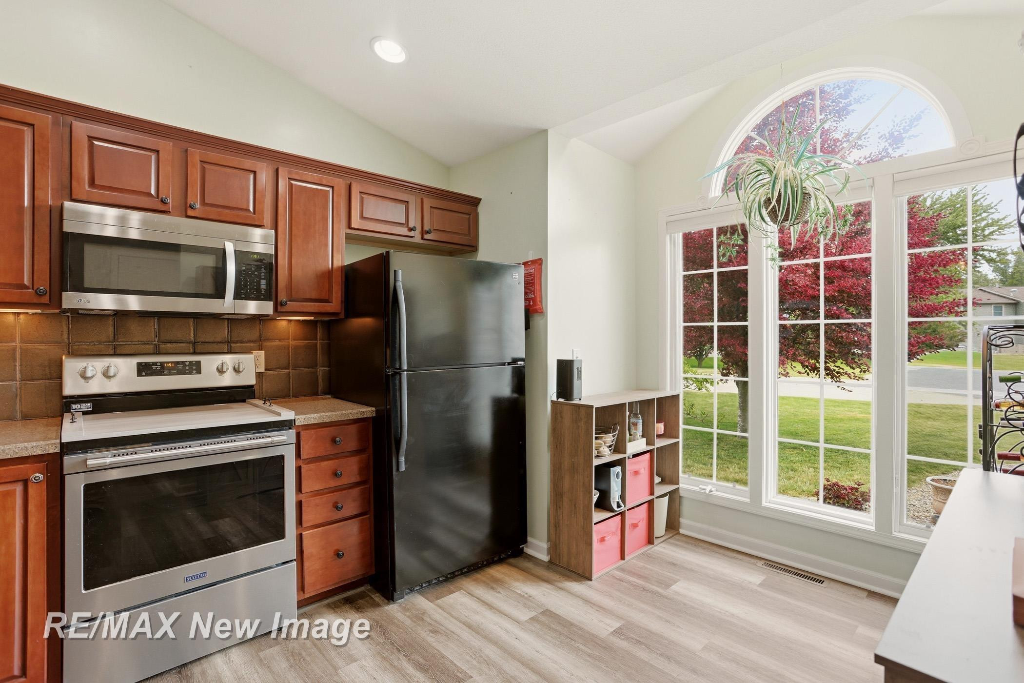6097 Foxwood Court, Saginaw, MI 48638 — Photo 16