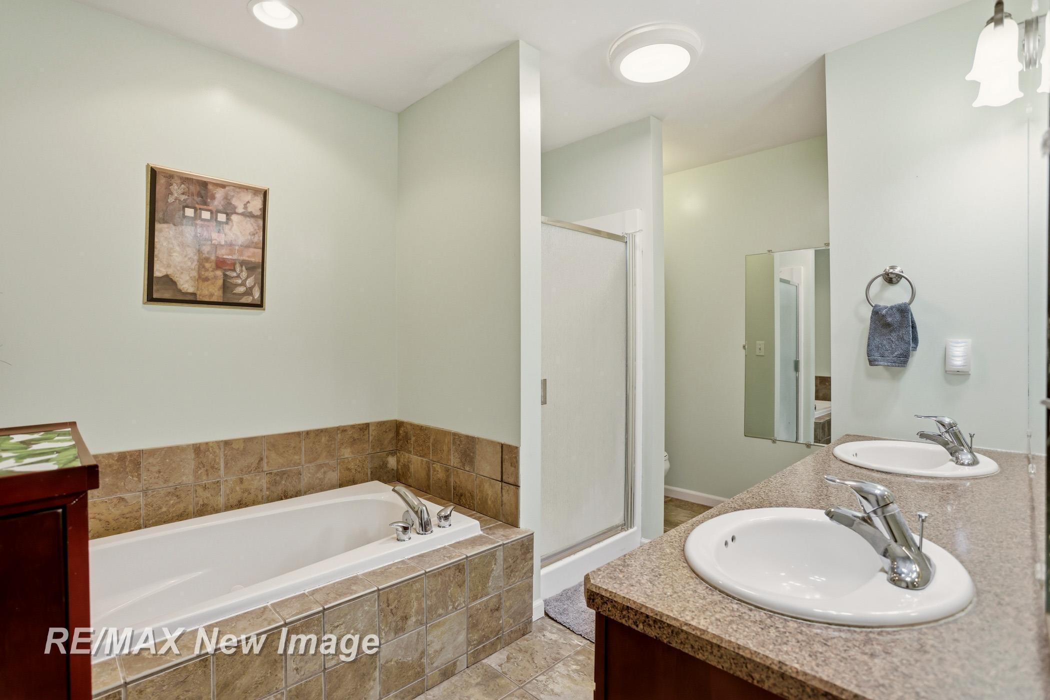 6097 Foxwood Court, Saginaw, MI 48638 — Photo 22