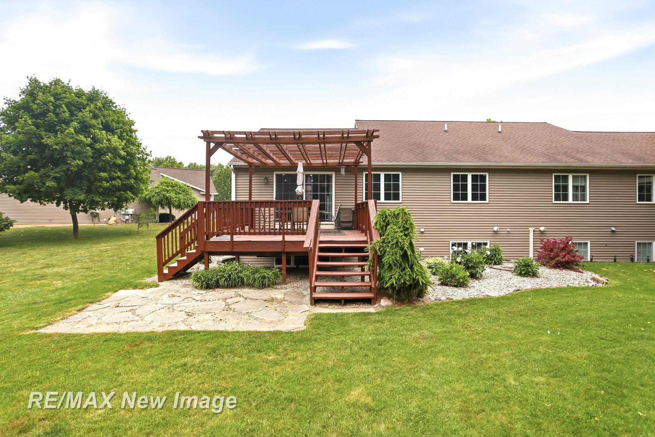 6097 Foxwood Court, Saginaw, MI 48638 — Photo 37