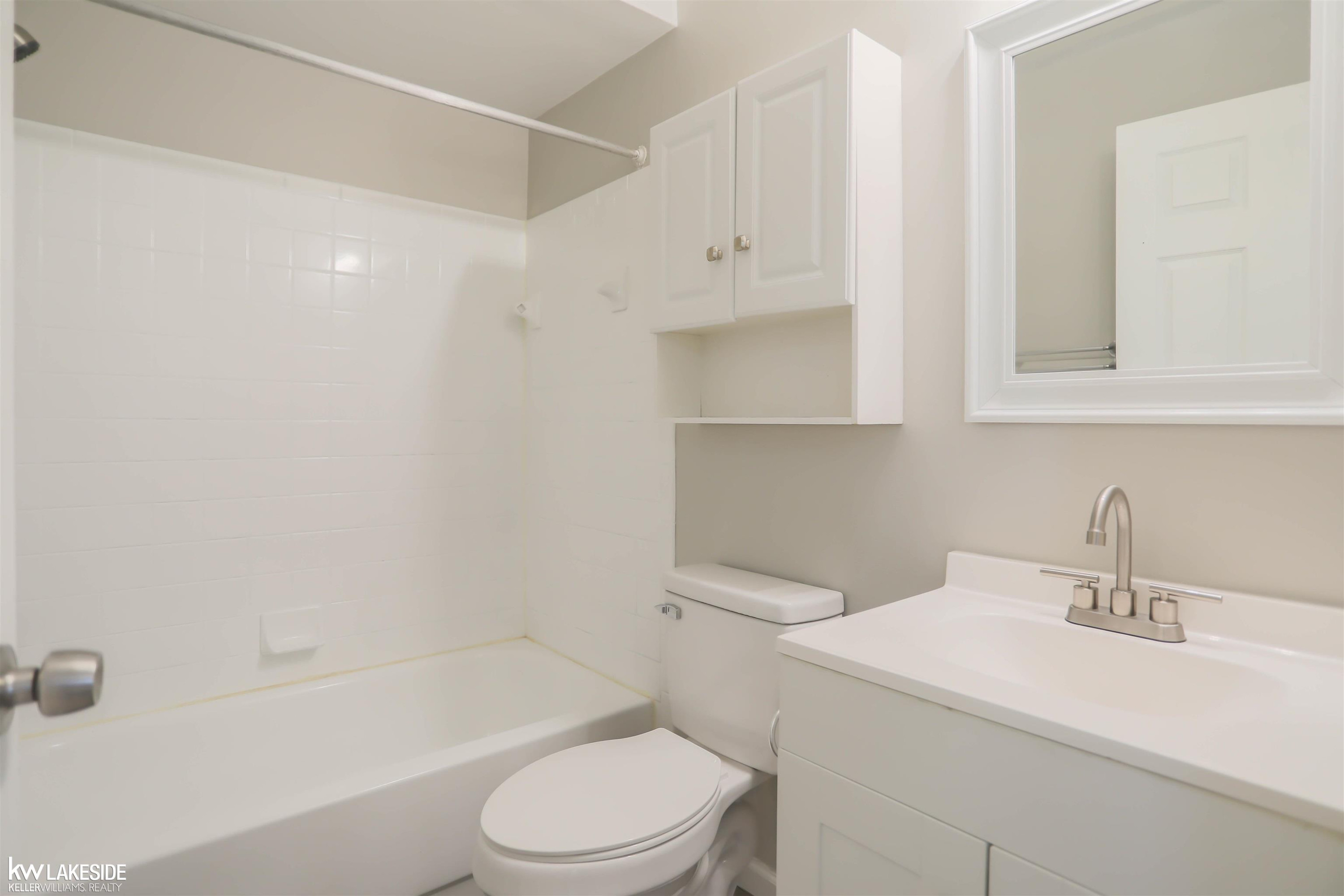 20432 Nicke Street, Clinton Twp, MI 48035 — Photo 7