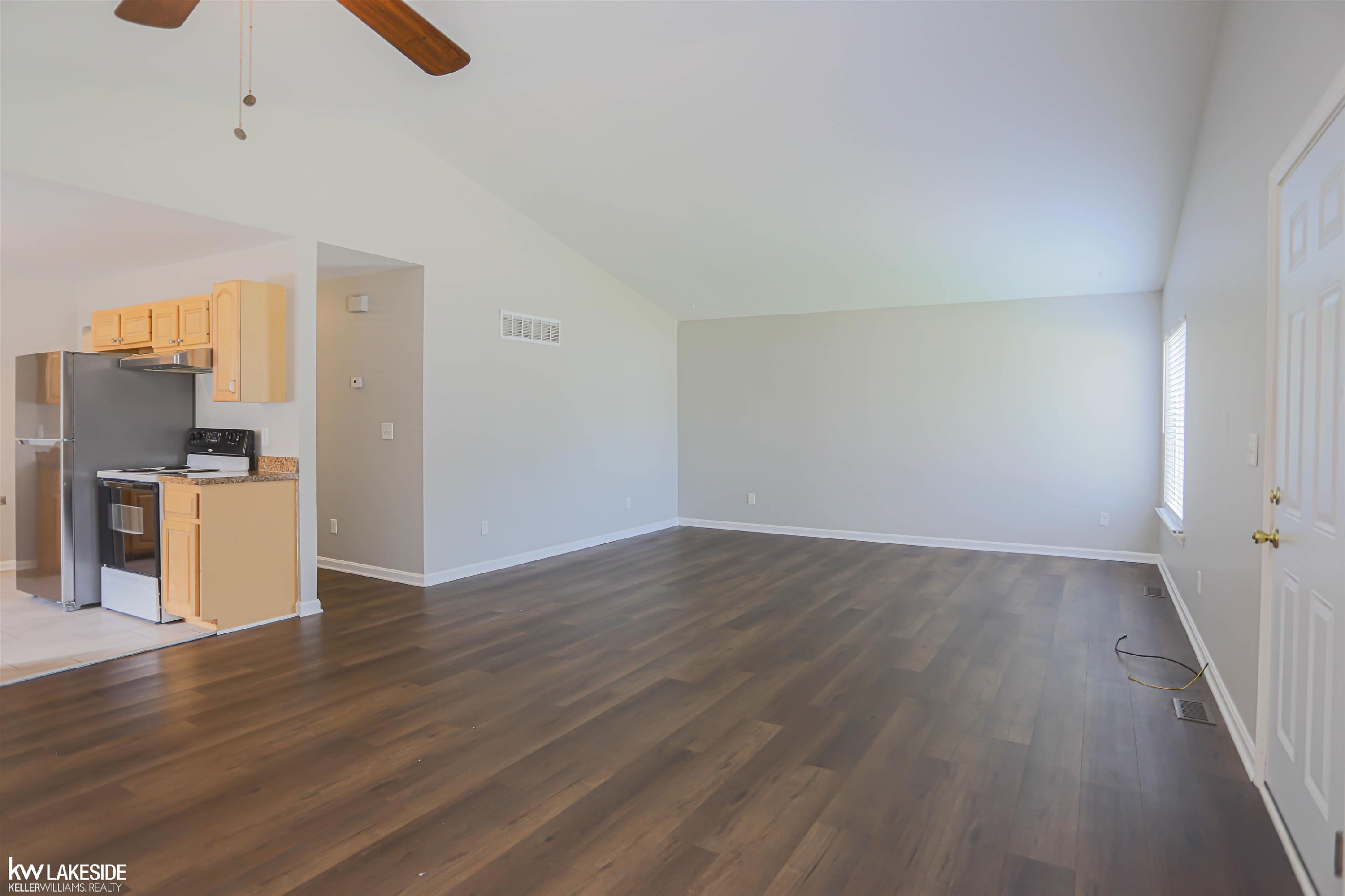 20432 Nicke Street, Clinton Twp, MI 48035 — Photo 9
