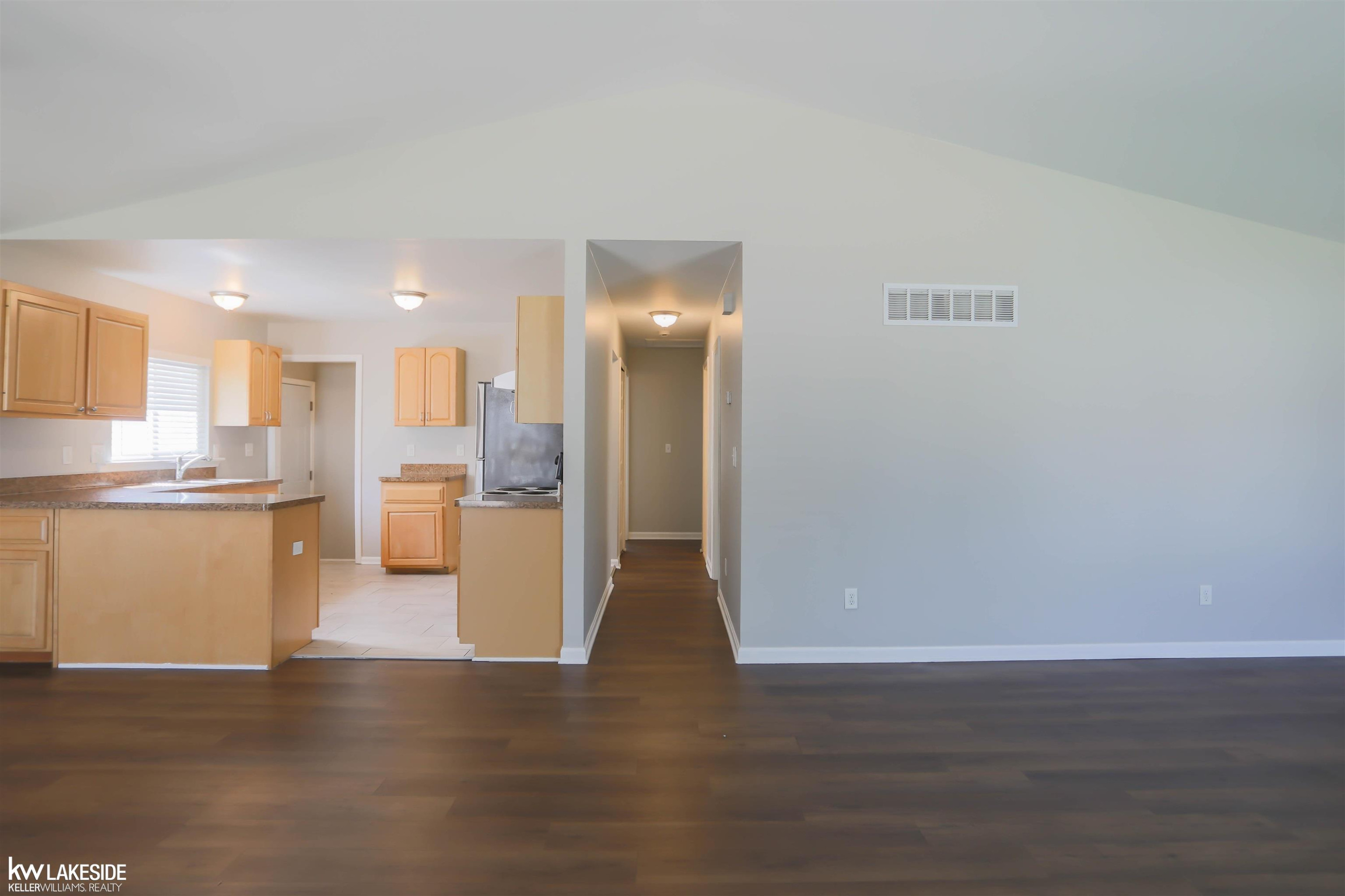 20432 Nicke Street, Clinton Twp, MI 48035 — Photo 11