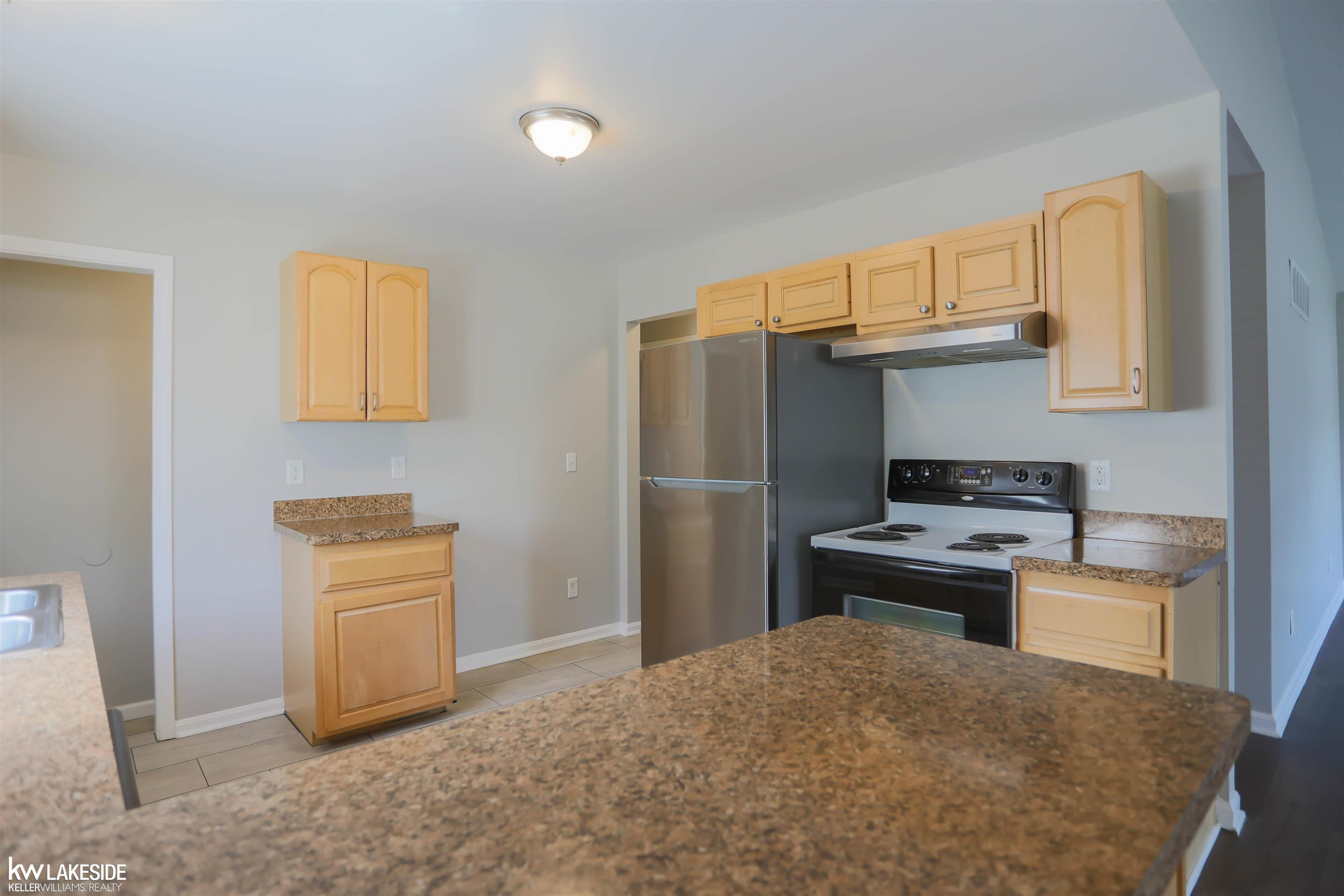 20432 Nicke Street, Clinton Twp, MI 48035 — Photo 16