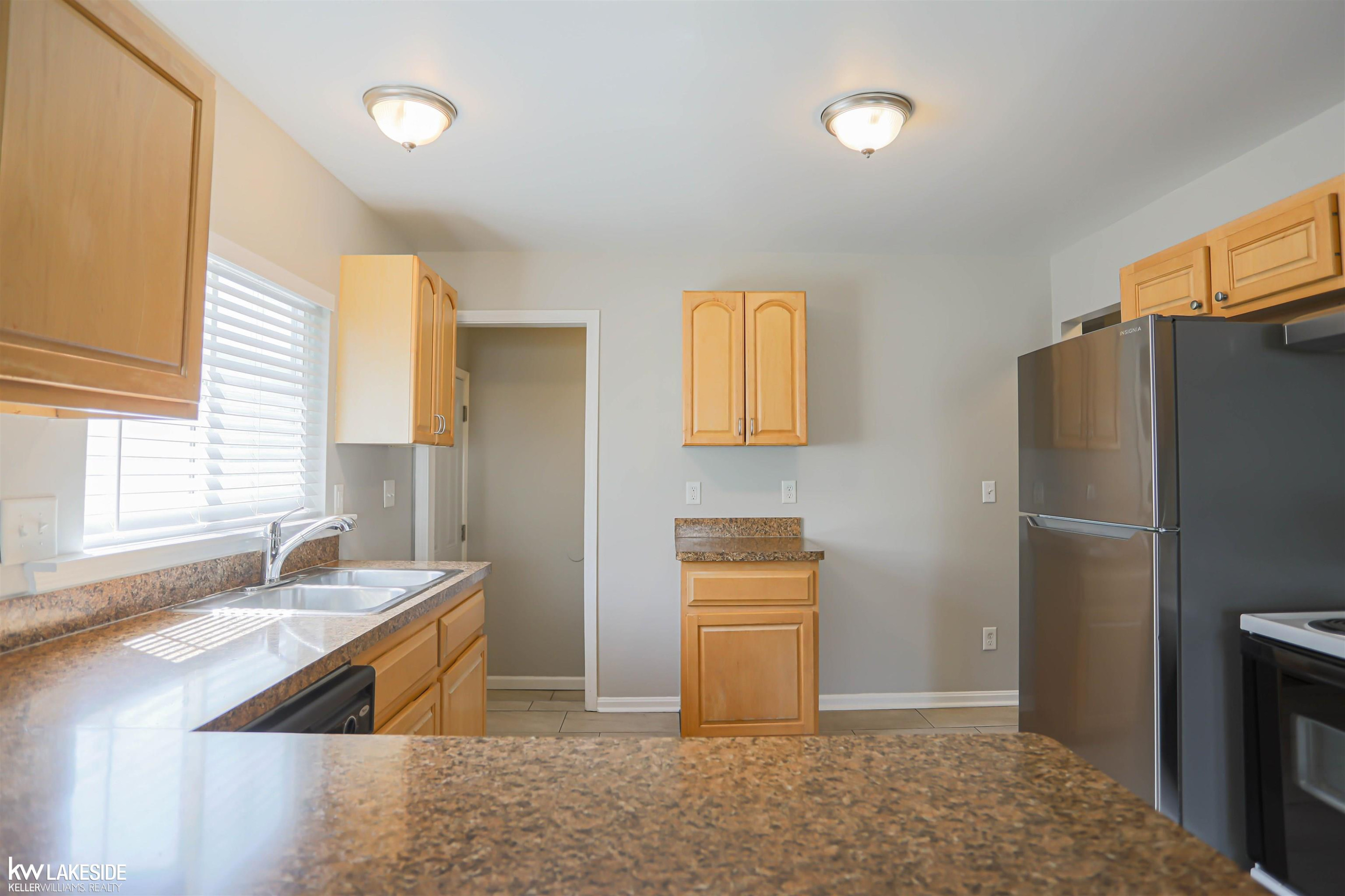 20432 Nicke Street, Clinton Twp, MI 48035 — Photo 17