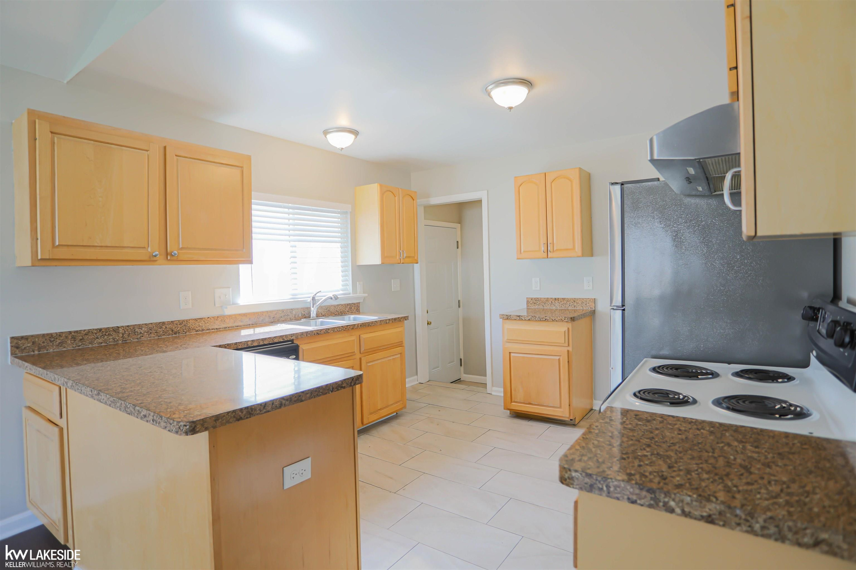 20432 Nicke Street, Clinton Twp, MI 48035 — Photo 19
