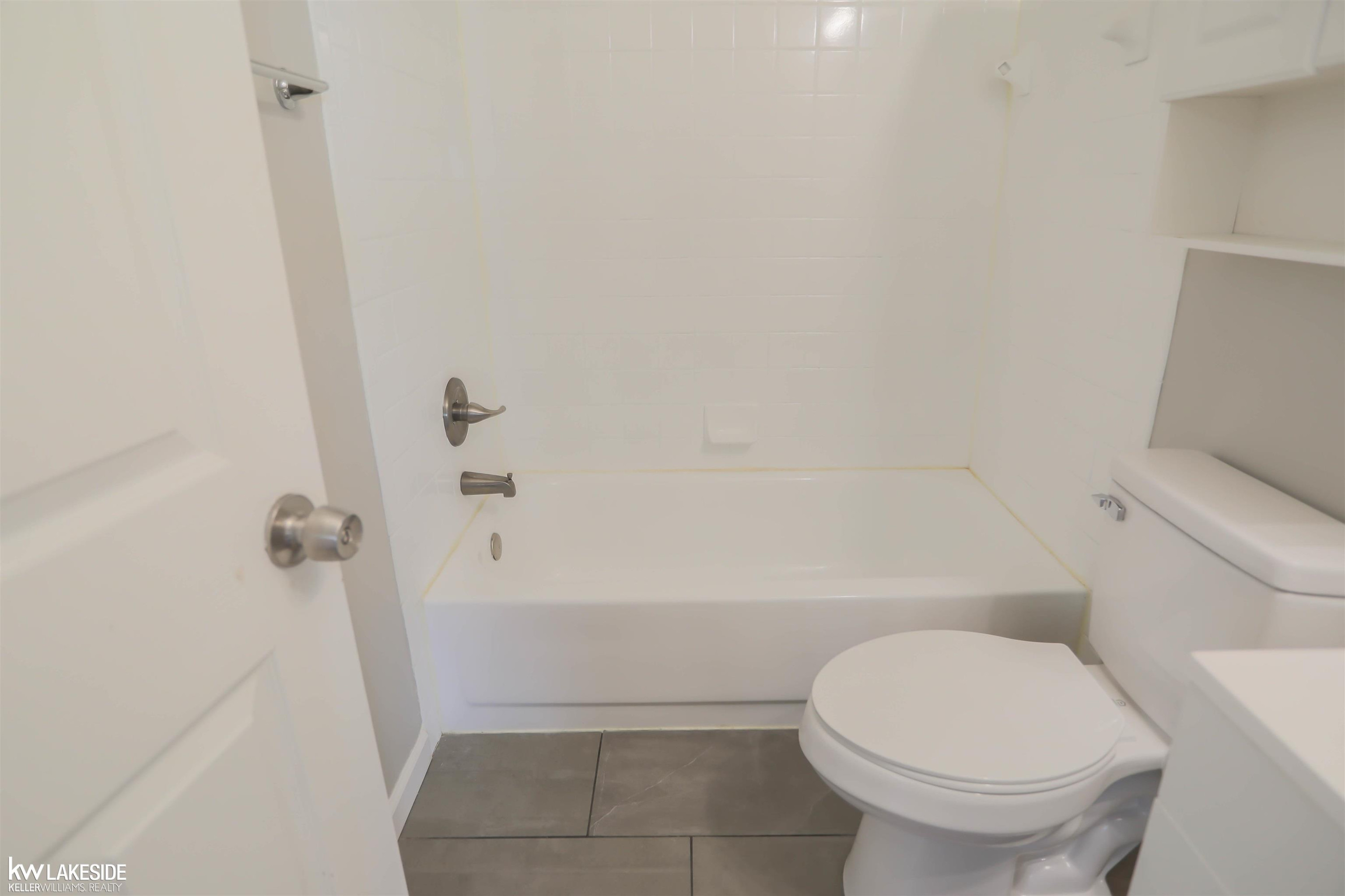 20432 Nicke Street, Clinton Twp, MI 48035 — Photo 26