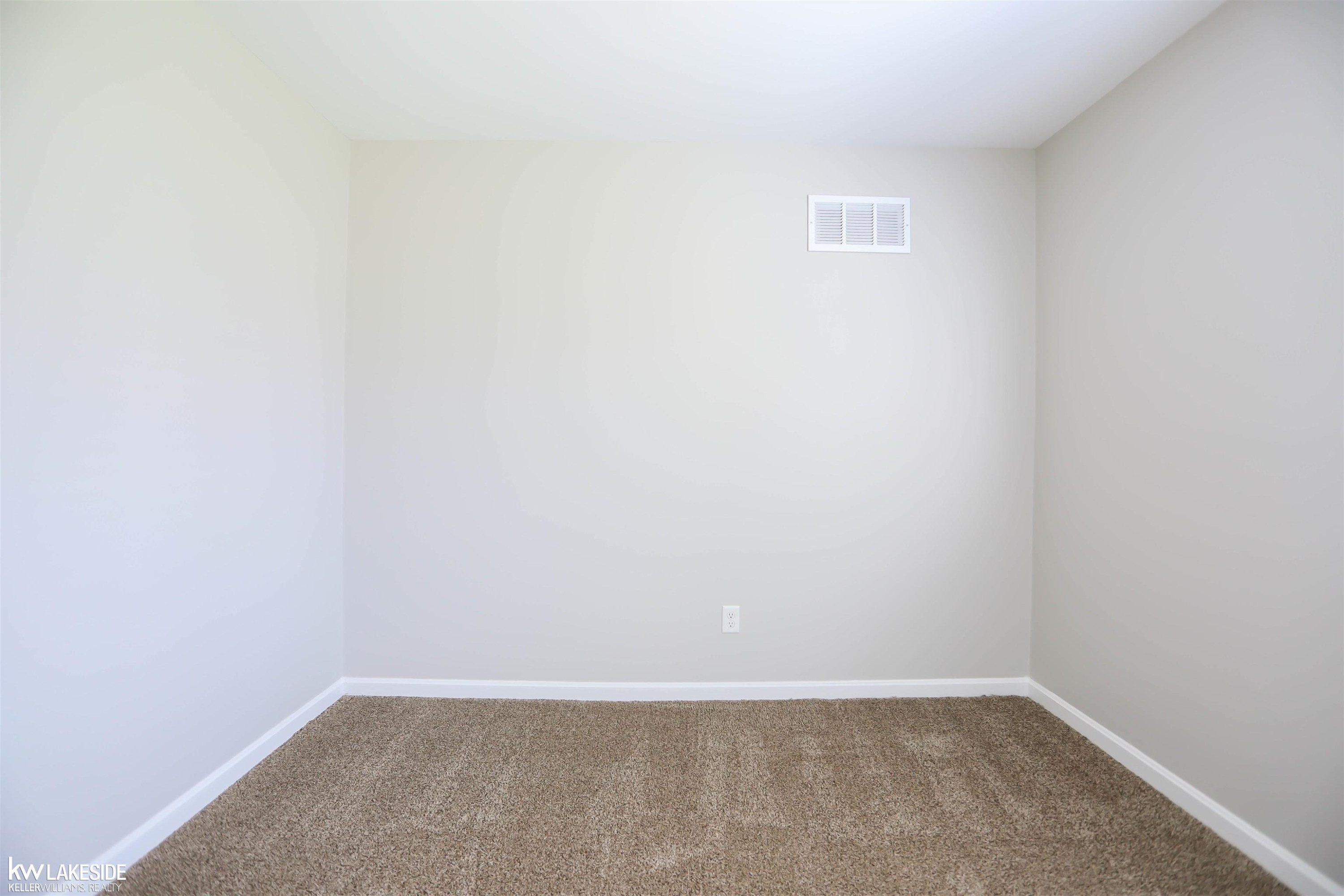 20432 Nicke Street, Clinton Twp, MI 48035 — Photo 29