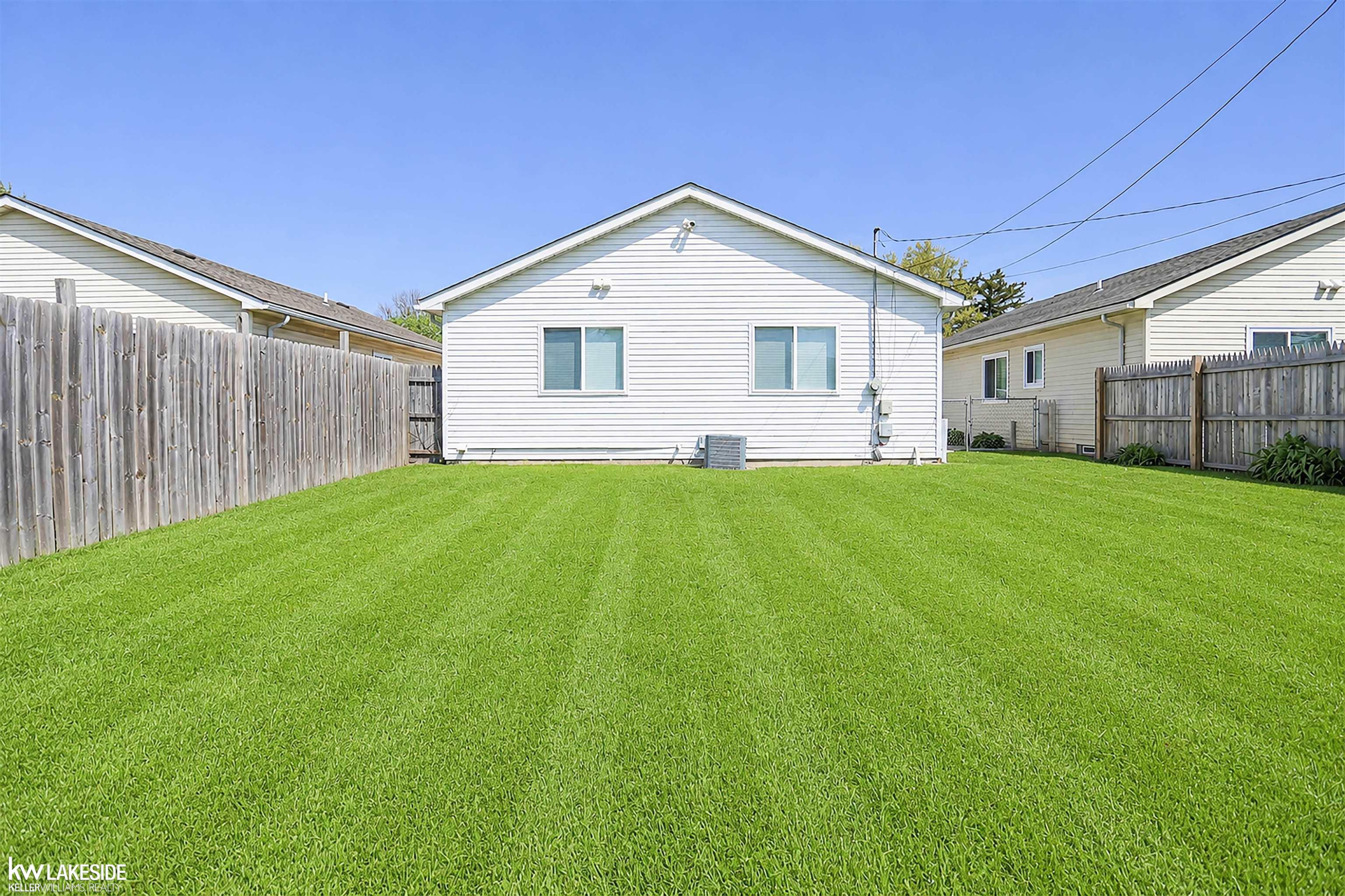 20432 Nicke Street, Clinton Twp, MI 48035 — Photo 40