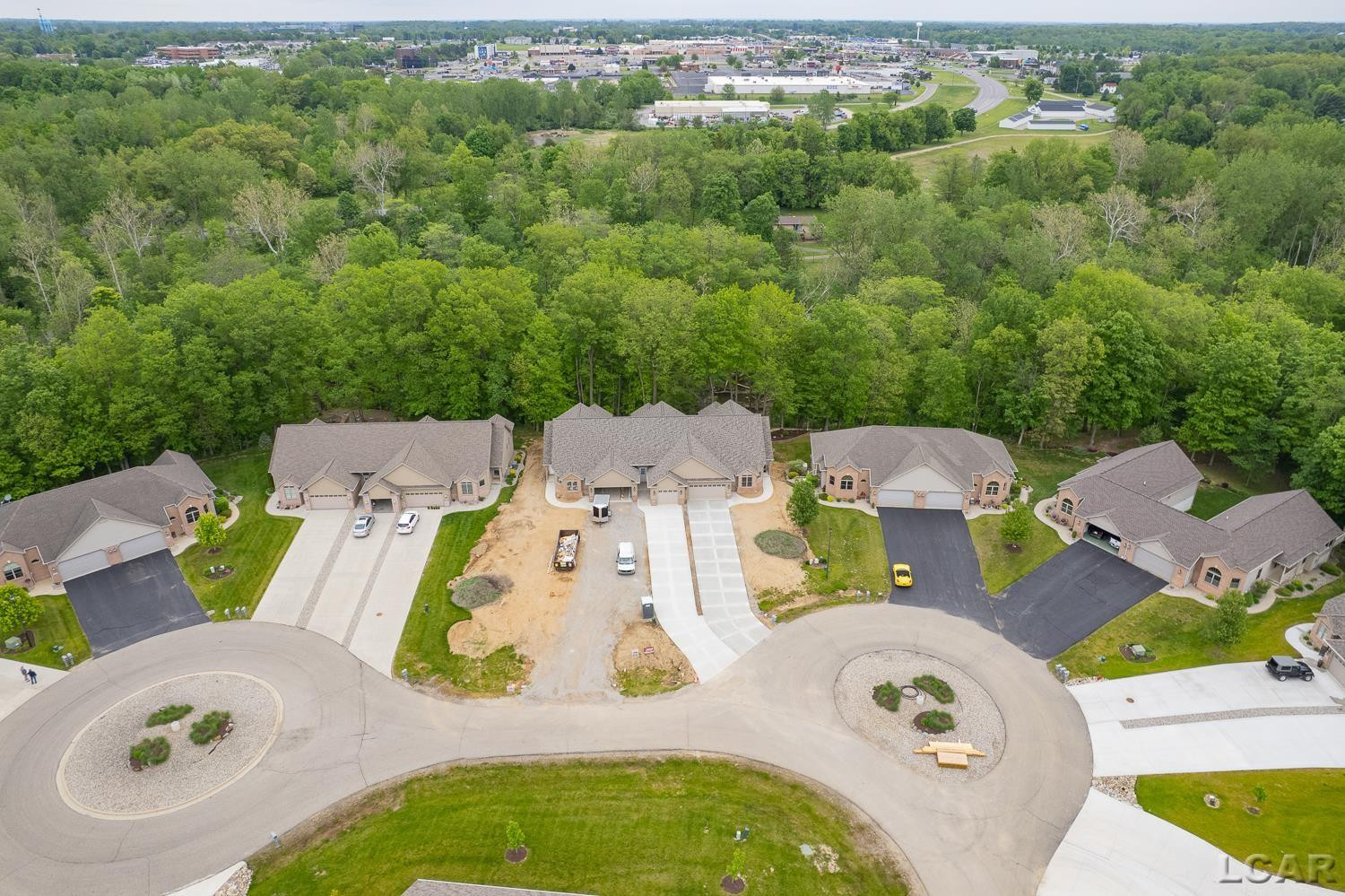 1639 Rivers Edge Court, Adrian, MI 49221 — Photo 40