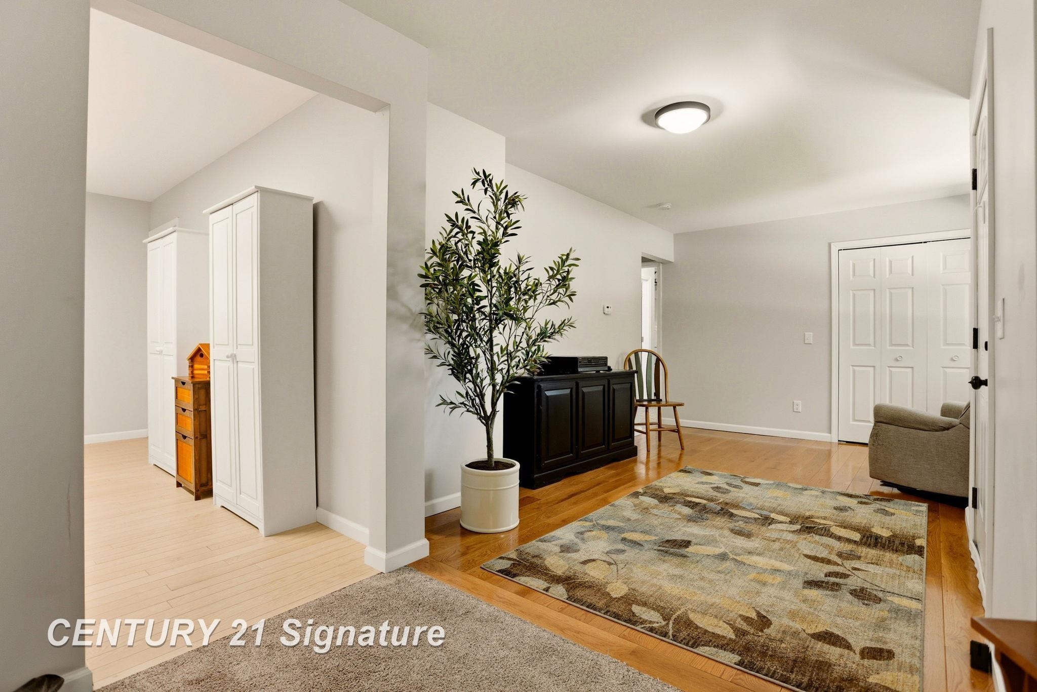 3155 Walters Drive, Saginaw, MI 48601 — Photo 6