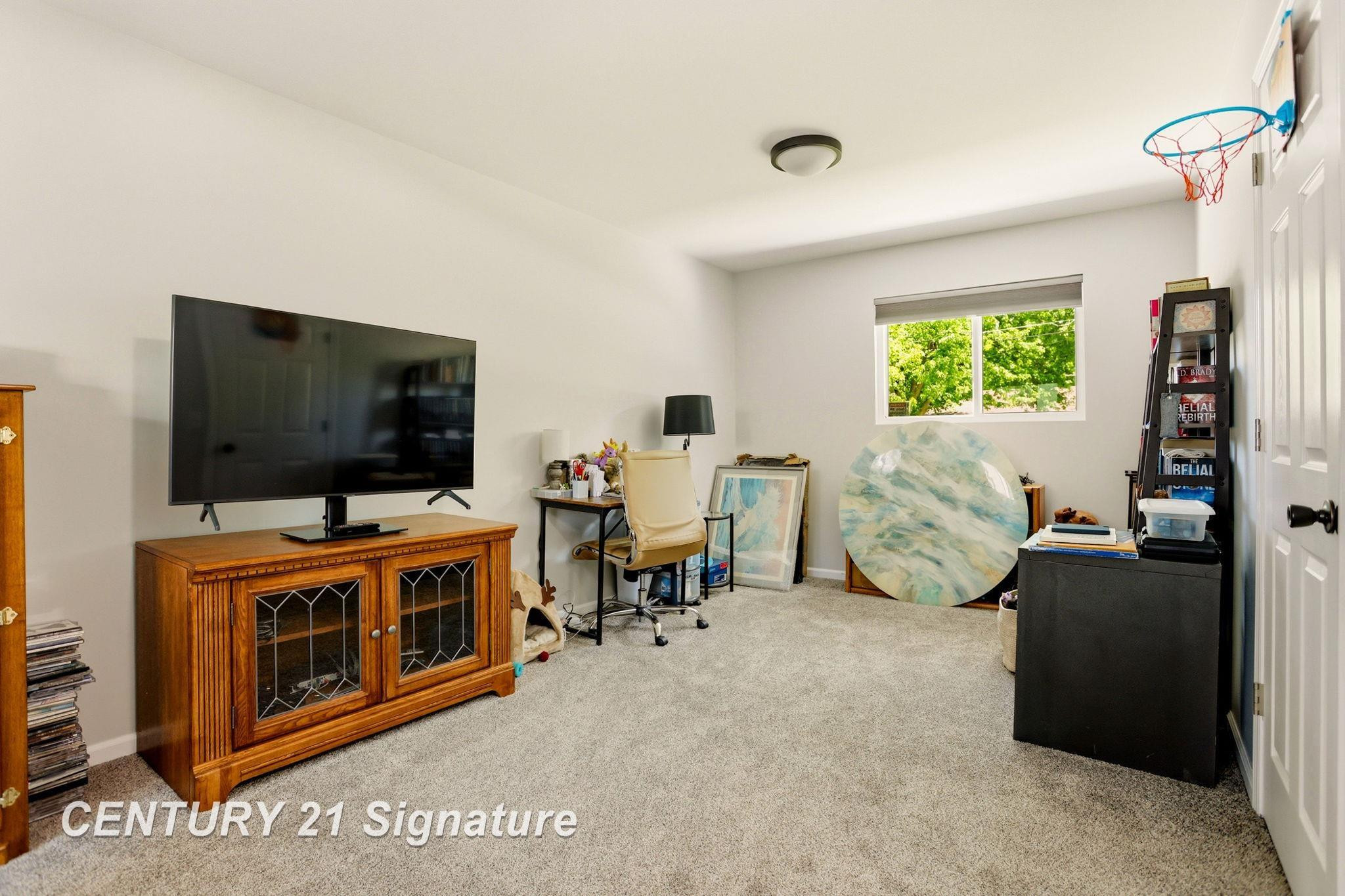 3155 Walters Drive, Saginaw, MI 48601 — Photo 18