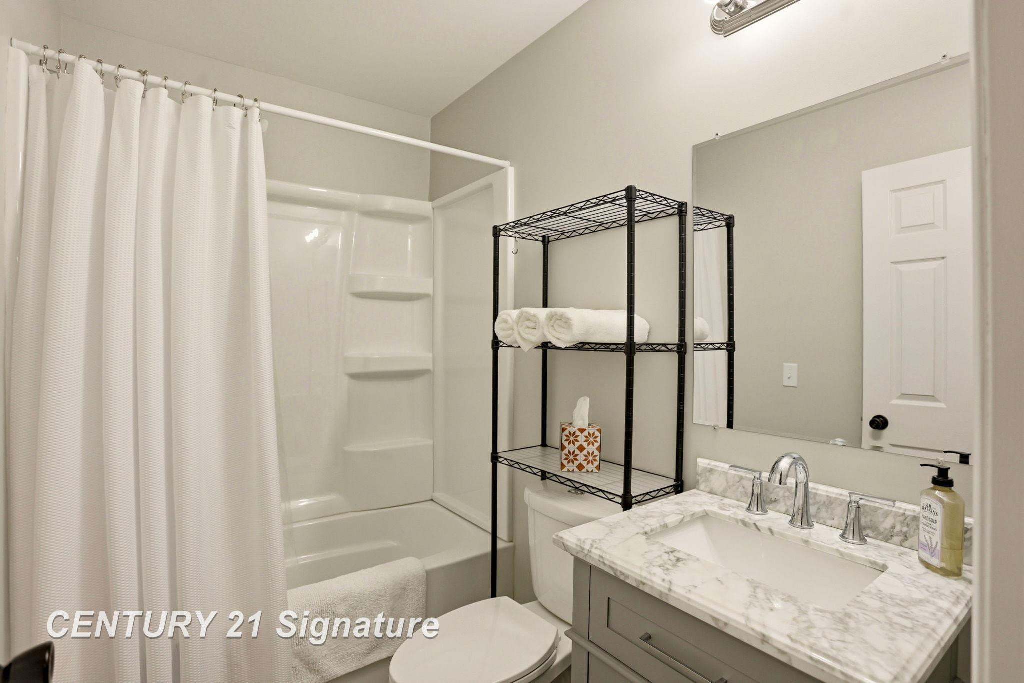 3155 Walters Drive, Saginaw, MI 48601 — Photo 22
