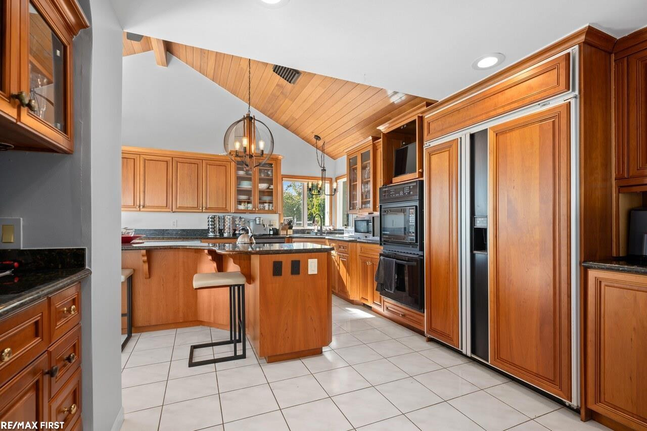 27927 Ponchartrain Street, MI — Photo 13