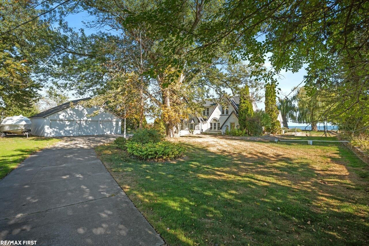 27927 Ponchartrain Street, MI — Photo 35